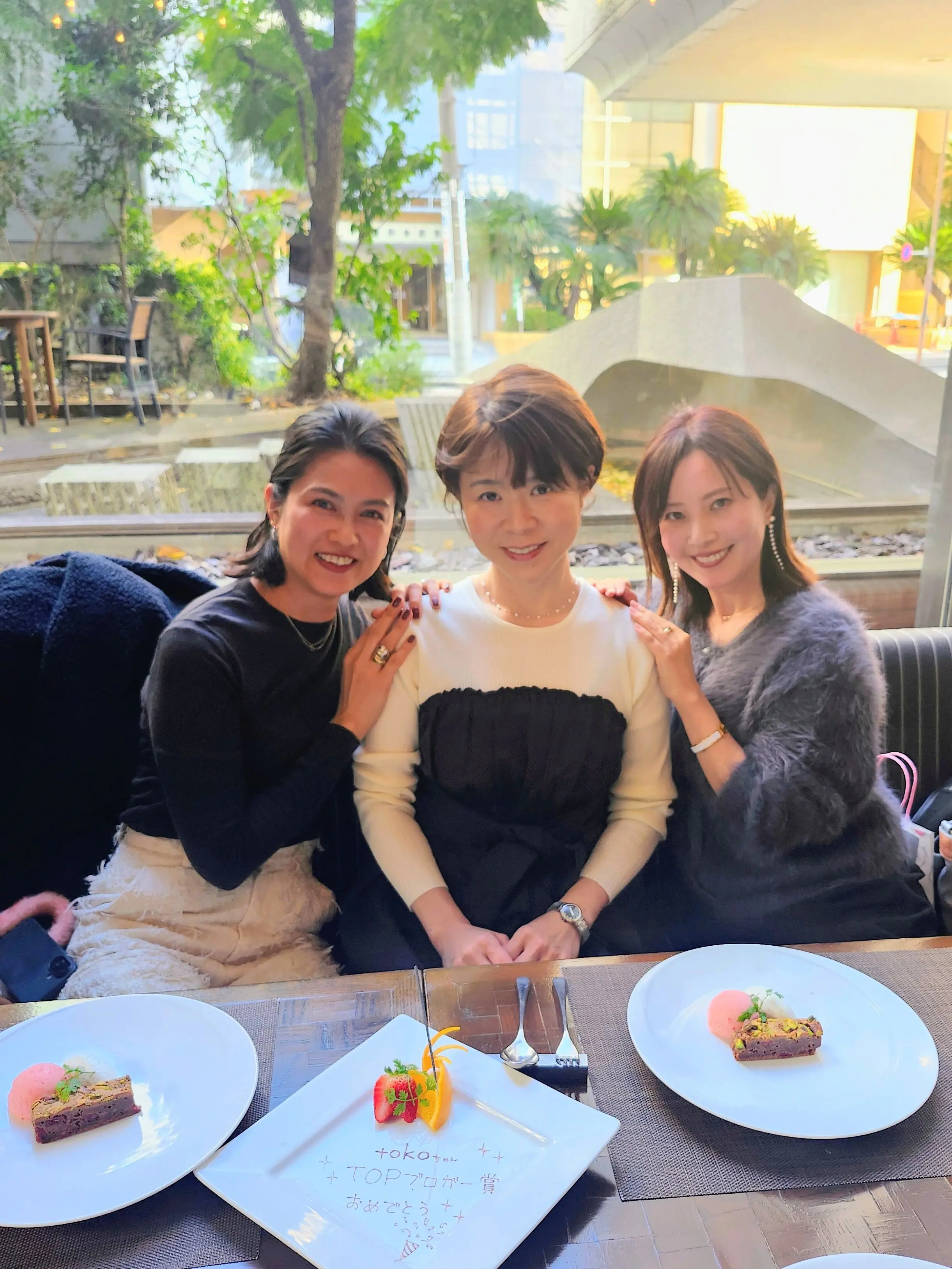 アンカーポイント、永田町ランチ、忘年会ランチ、40代ファッション、炭火焼きグリル、炭火焼きステーキ、ドラマ相棒、ロケ地、40代ファッション