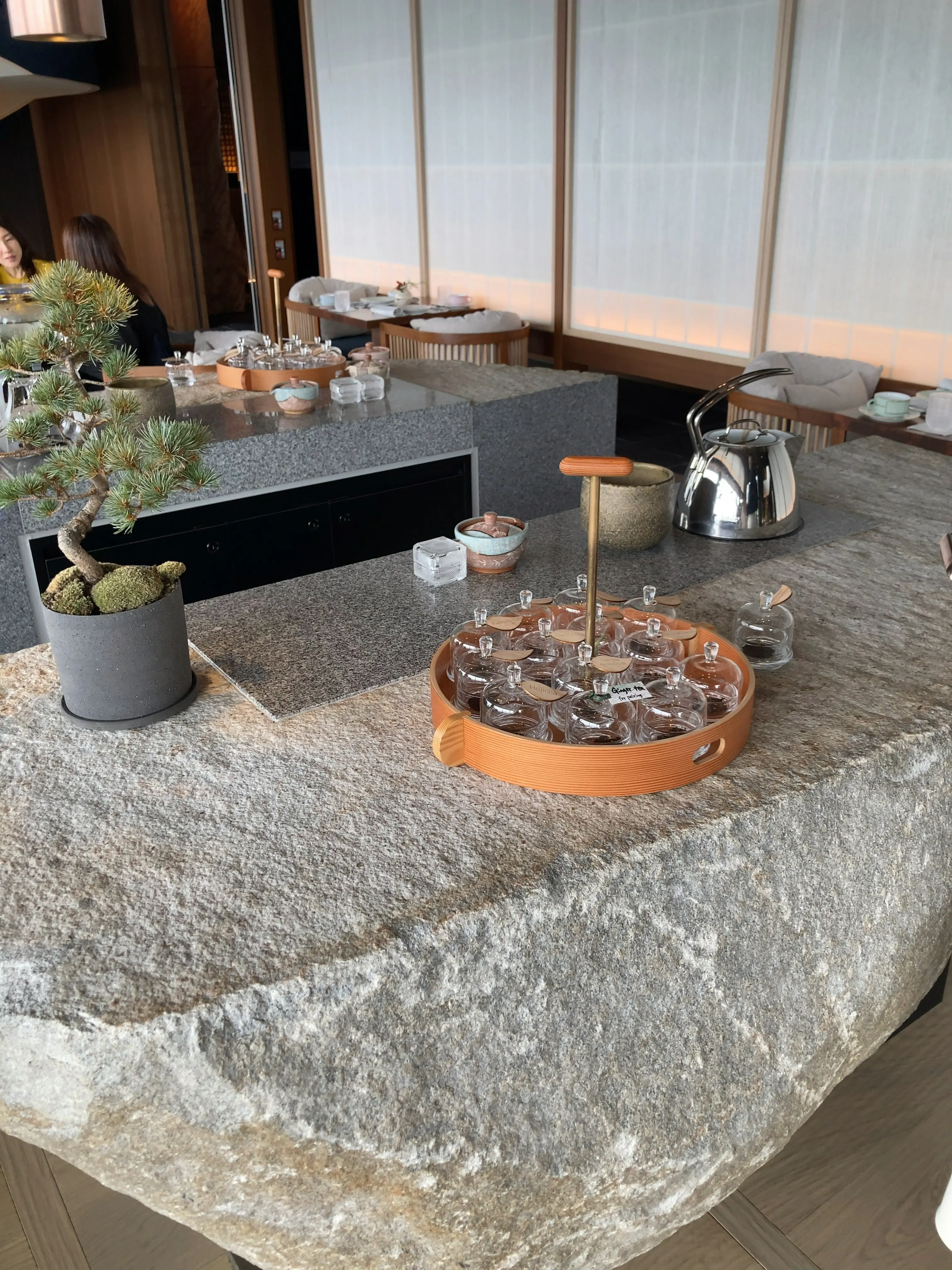 関西Jマダムやっちゃんとラグジュアリーホテル【パティーナ大阪】でヌン活_1_4-1