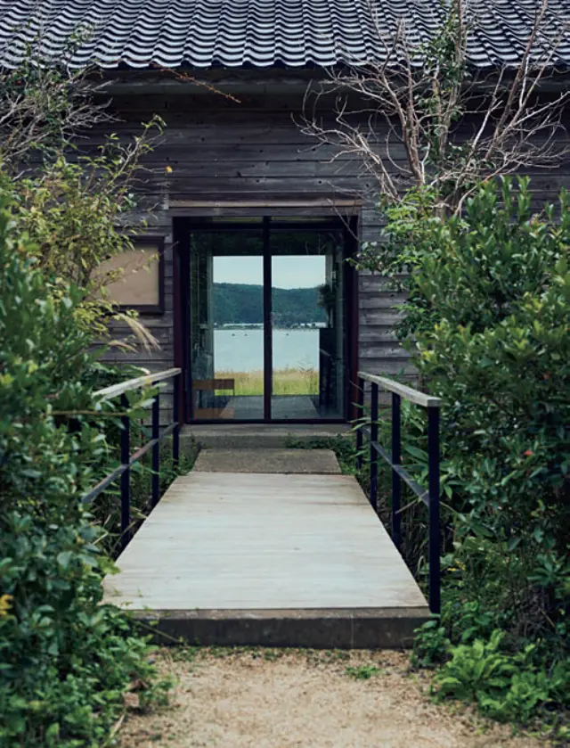 能登　国内旅行　ヴィラ デラ パーチェ　期待が高鳴るアプローチ　