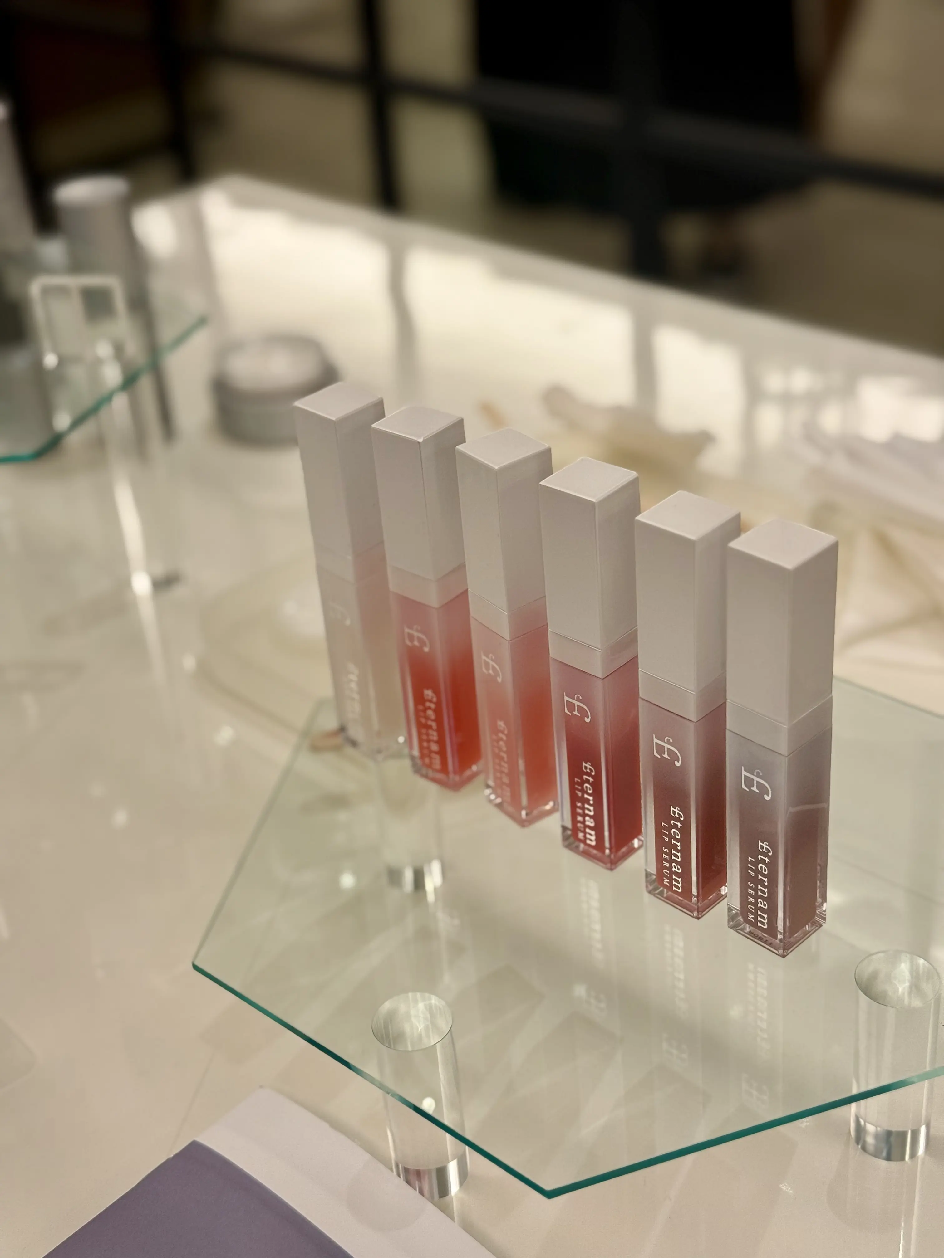 ブラックコーデで、【ソワレ・ドゥ・エクラ】へ_1_15