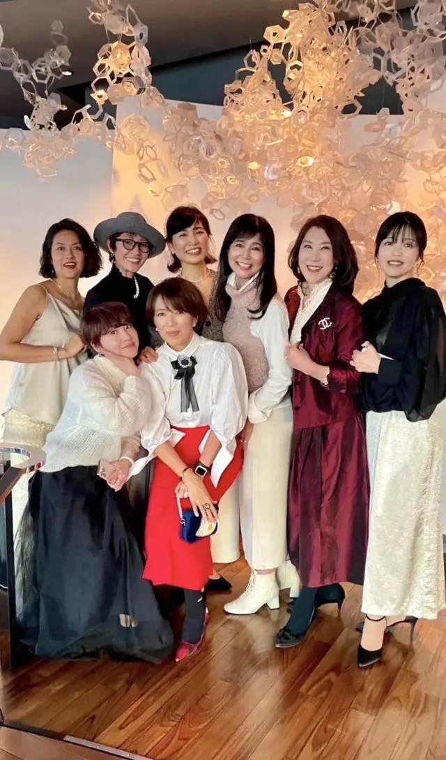 アフタヌーンティーパーティで素敵なJマダムの皆さまと楽しいひととき_1_1