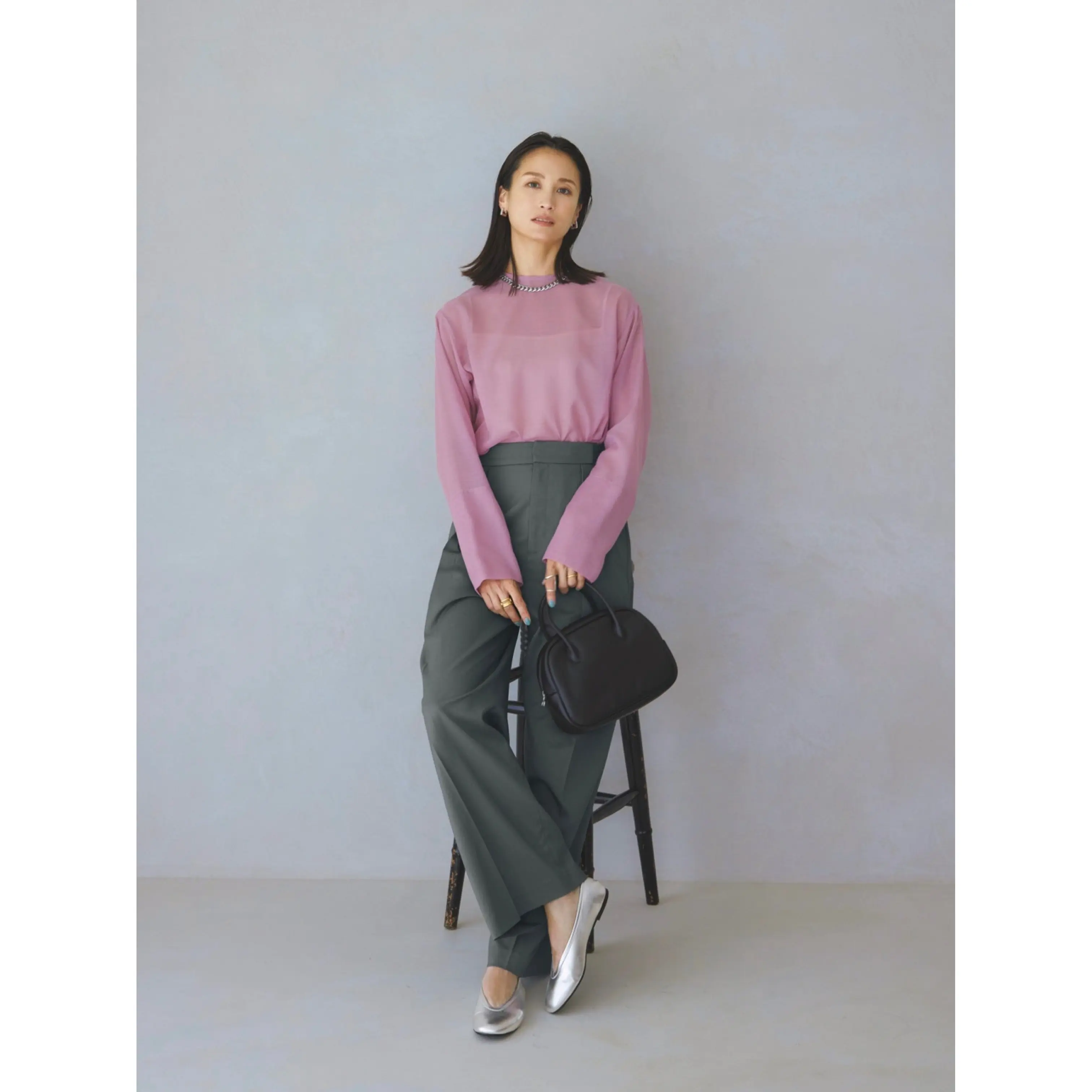 fafa様　C6377 シアーサテントップス×パンツコーデ fafa様 C6377 シアーサテントップス×パンツコーデ fafa様 C6377 シアー