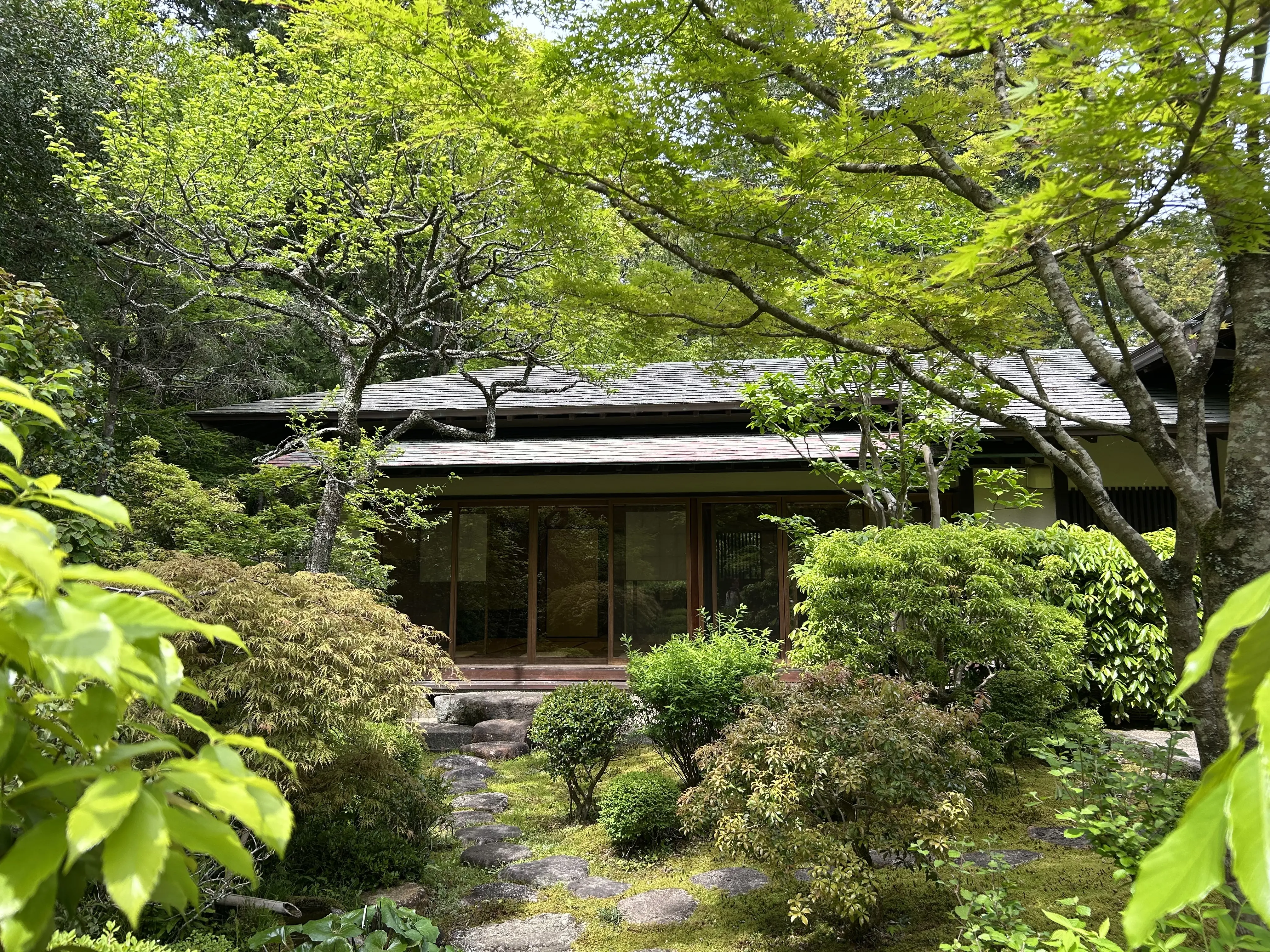 御殿場東山の旧岸邸へ_1_19