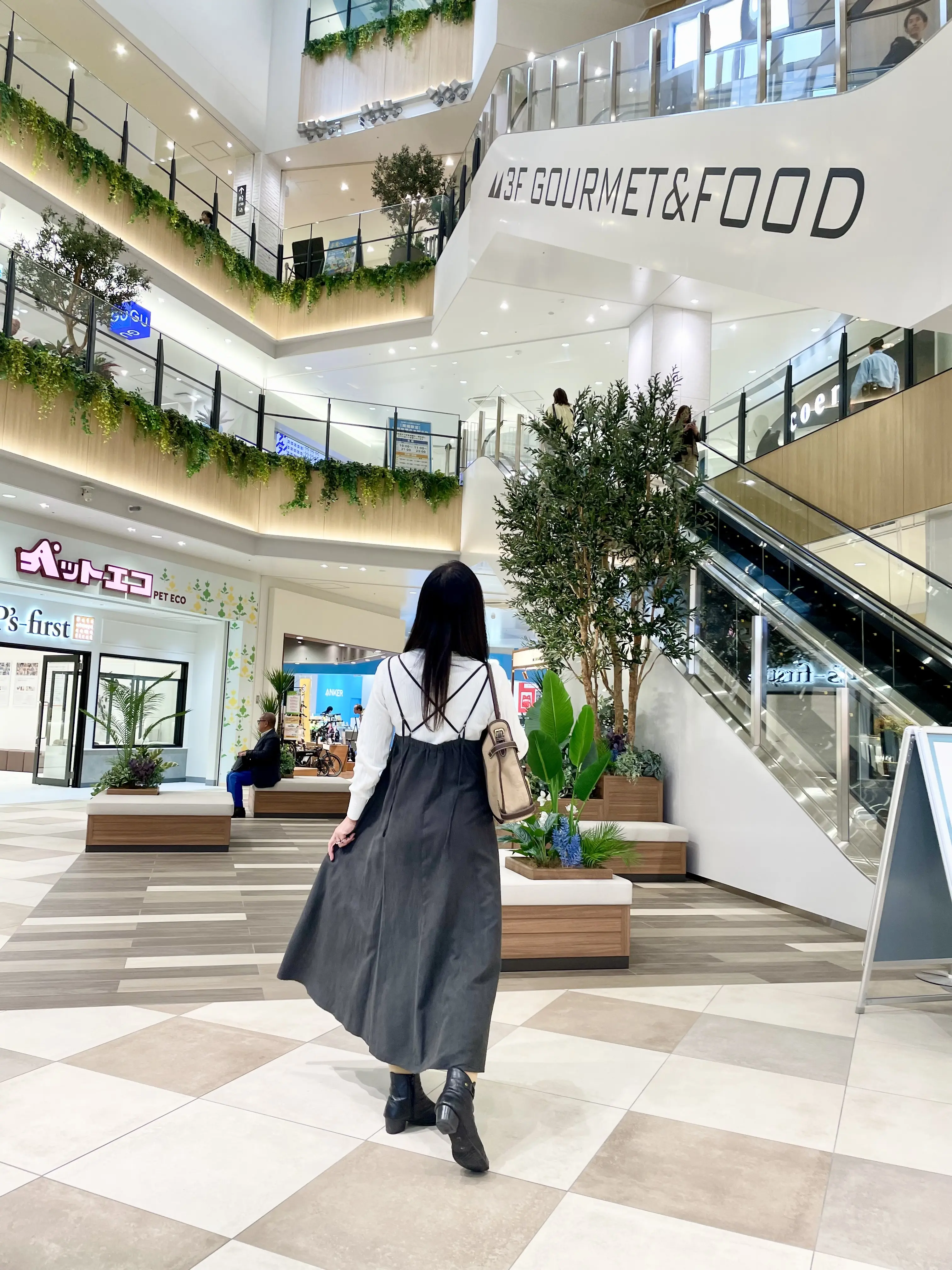 ららぽーと、ららぽーと東京ベイ、ららぽーとTOKYO-BAY、LaLaport TOKYO-BAY、第 I 期グランドオープン 、knit、ニット、白ニット、Feroux 、フェルー、jumper dress、ジャンパースカート、ジャンスカ、サロペットロングスカート、ミモレ丈、a.v.v 、ネックレス、ジュエリー、ダイヤモンド、一粒ダイヤ、ペンダント、一粒ダイヤペンダント、necklace、Jusail、ジュセール 、コート、ロングコート、ベージュ、キャメル色、ファー、リアルファー、ラビットファ、coat、アスプリ株式会社 、bag、バッグ、ラルフローレン、RALPH LAUREN、