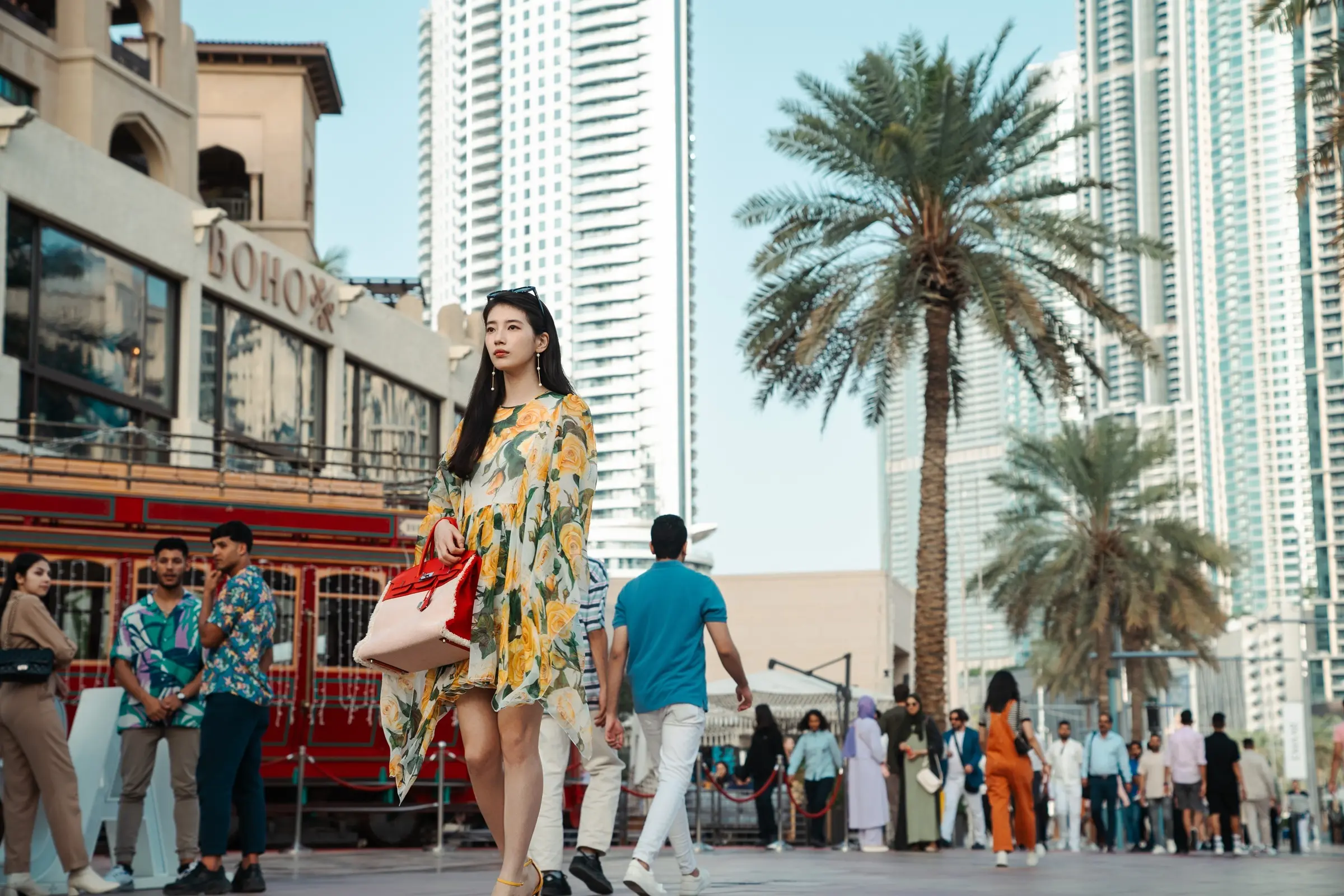 「魔法のランプにお願い」ペ・スジ