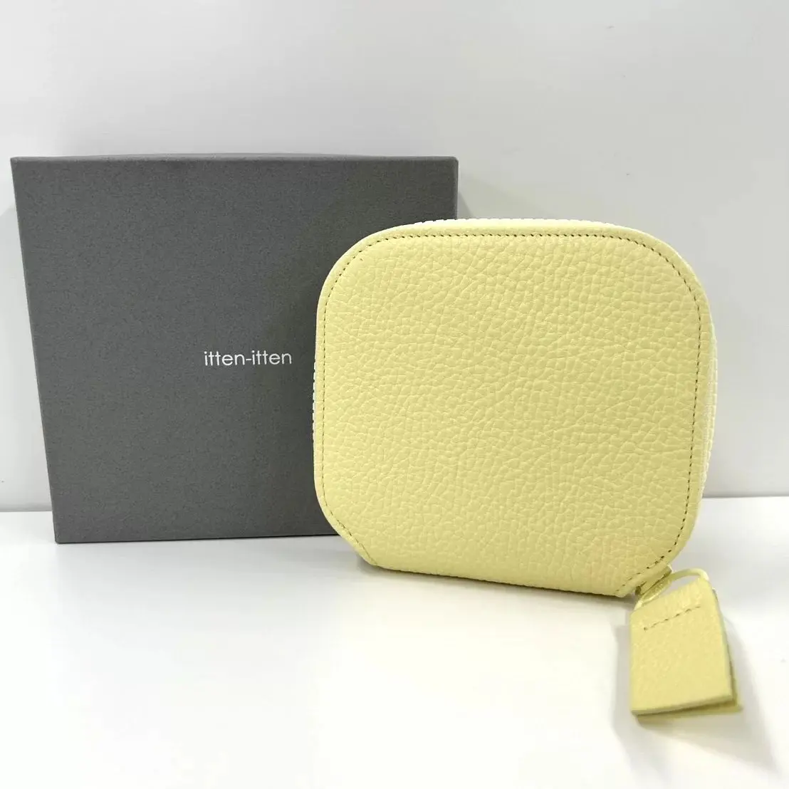 【50代 ファッション小物】一点一点、誠意を込めて。イタリアンレザーを使った富岡財布の魅力「itten-itten×eclat・ラウンドミニウォレット」_1_8