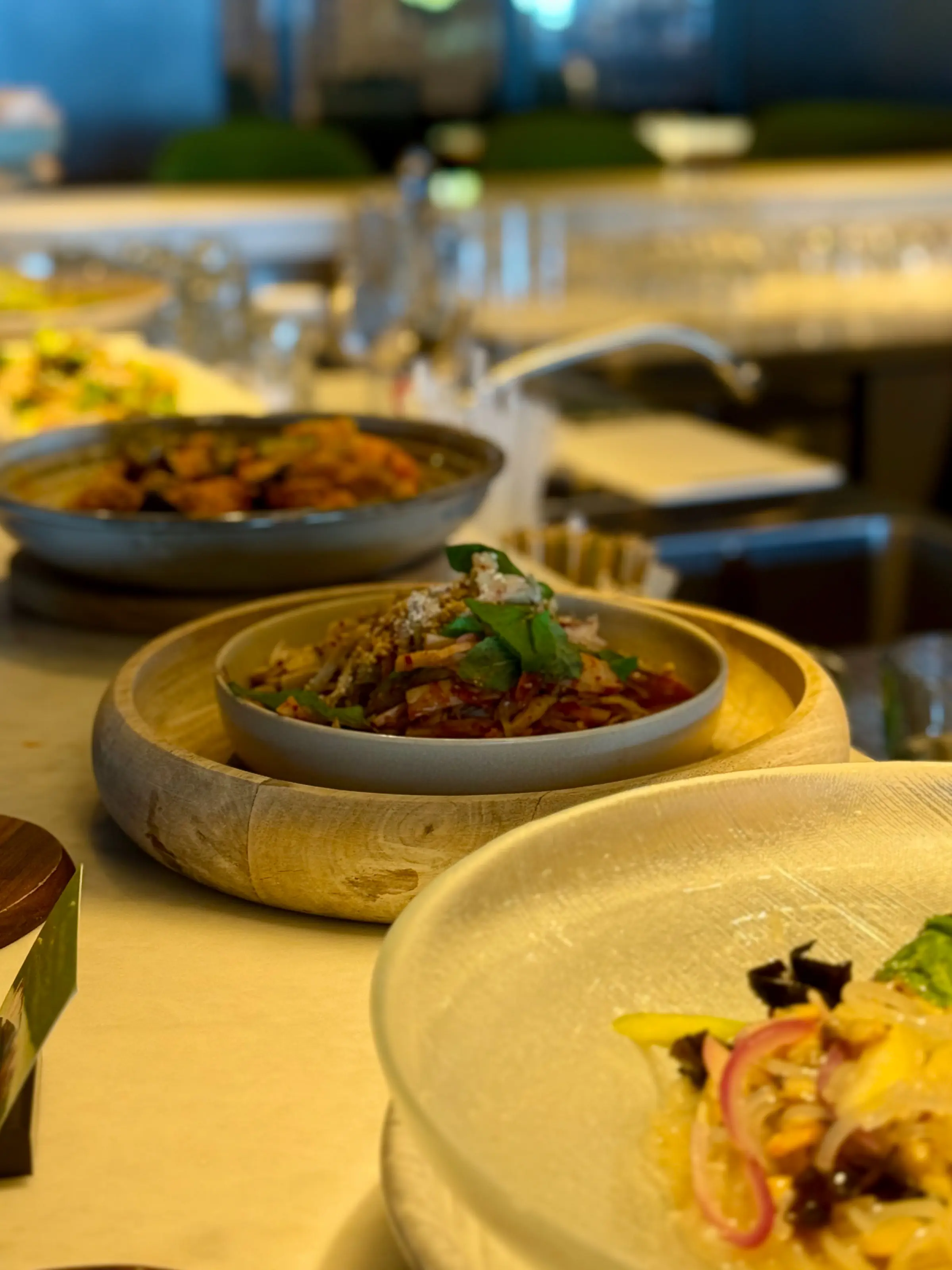 【秋のお出かけ】品よくきちんと見えするジャケットを羽織ってランチへ_1_9