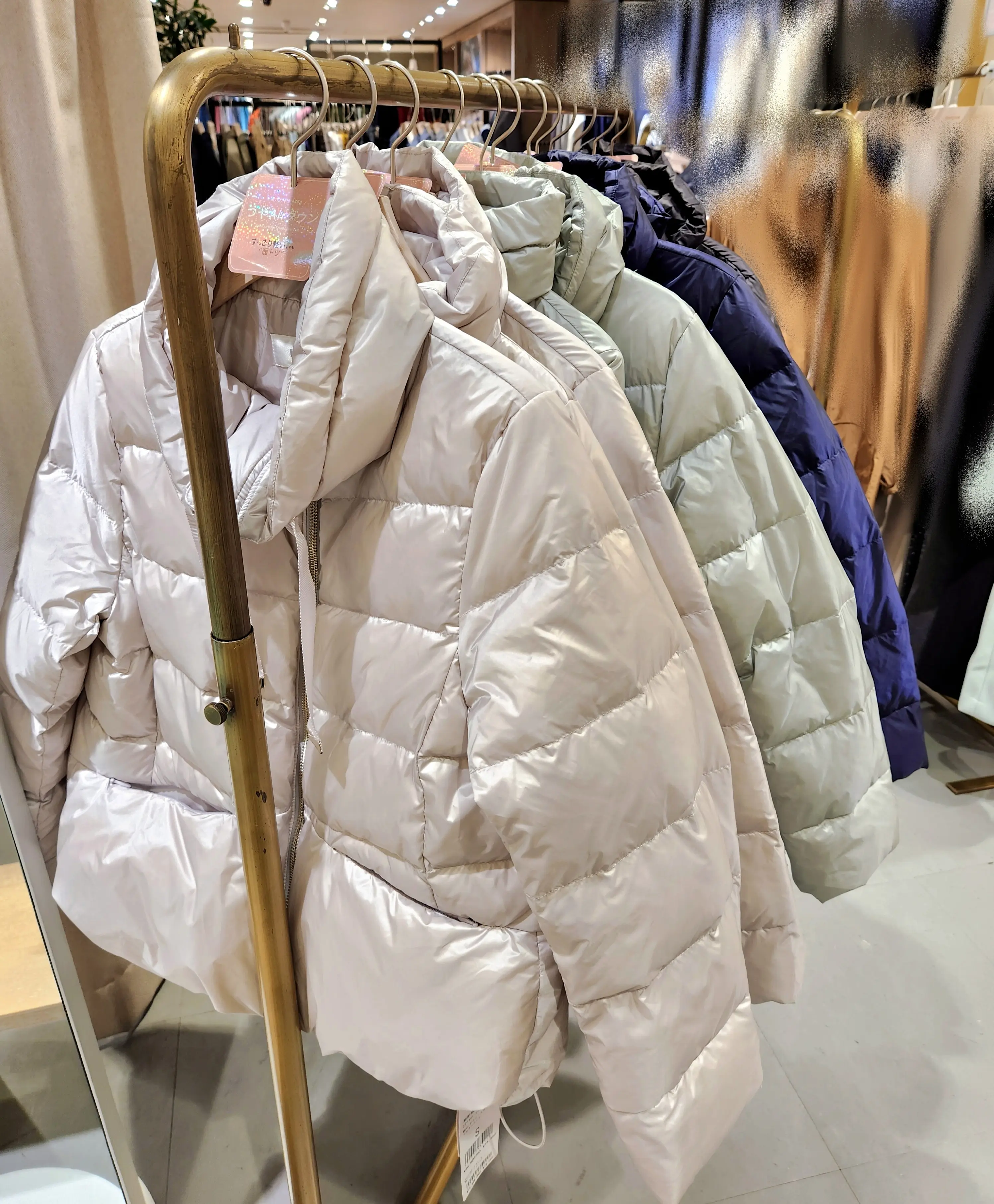 超軽量！デザインもコスパも可愛い大人のダウン_1_6