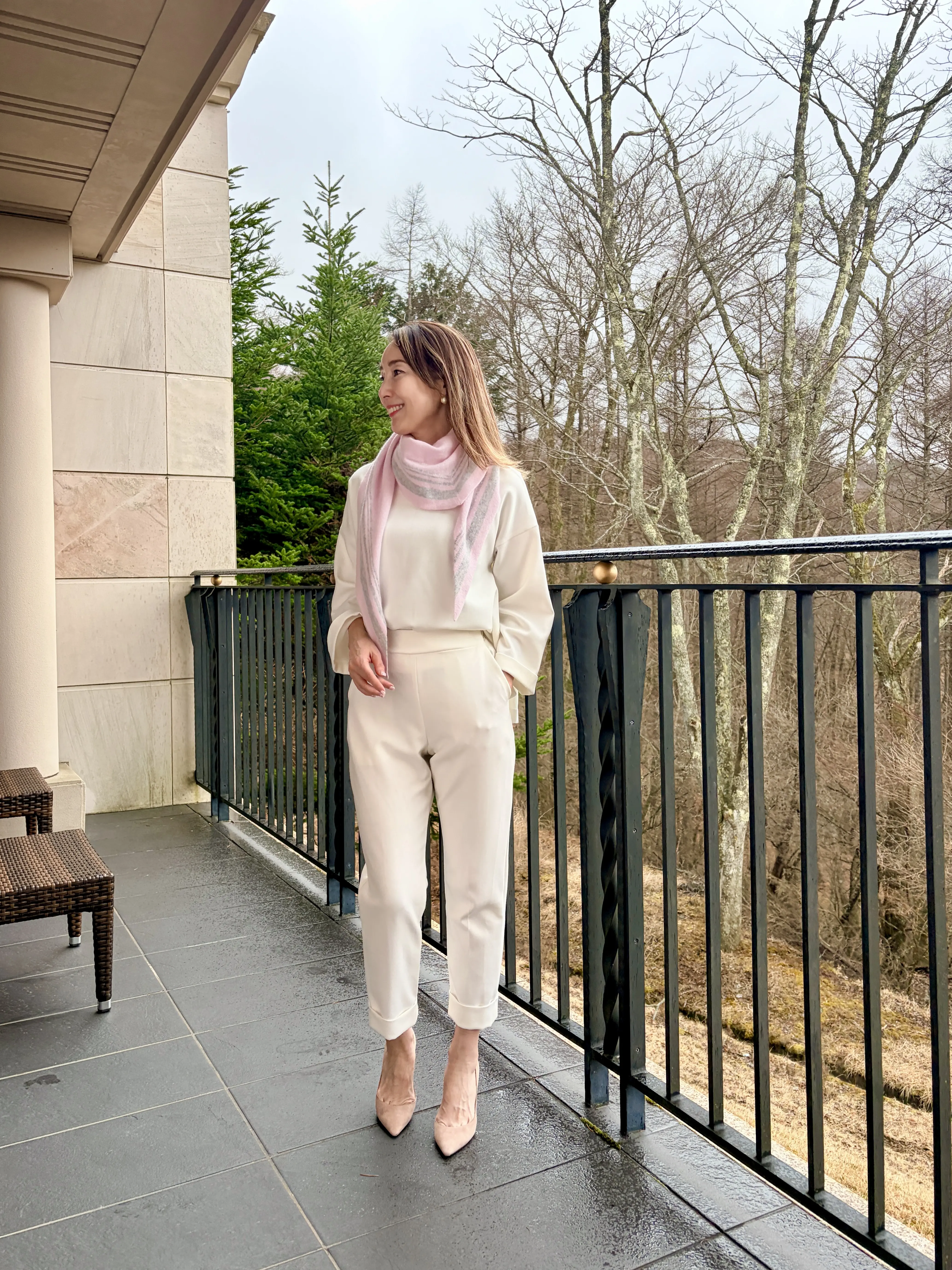 éclat premium通販　カシミヤ三角ストールのセルフスタイリング企画に参加_1_4