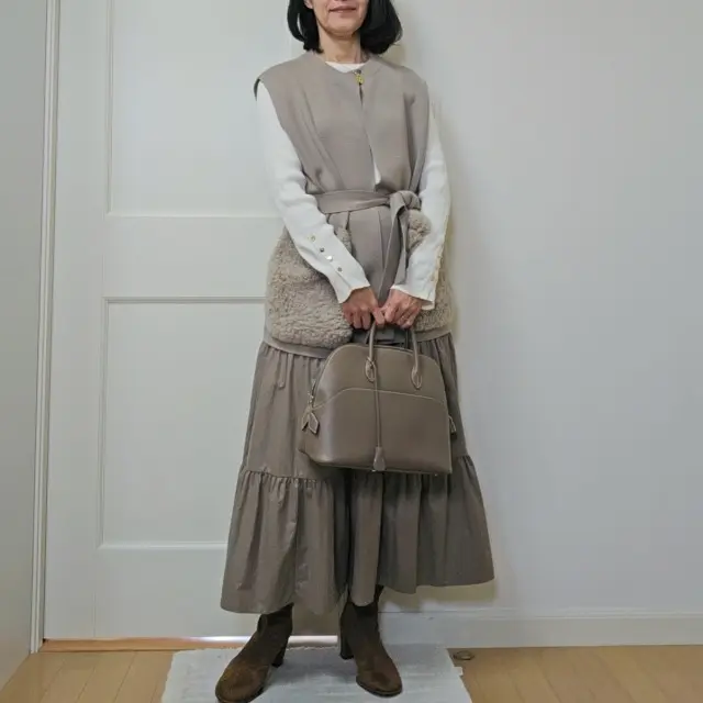 コーディネートで振り返る11月～旅も日常もニュアンスカラーで楽しむ11月の私～_1_16