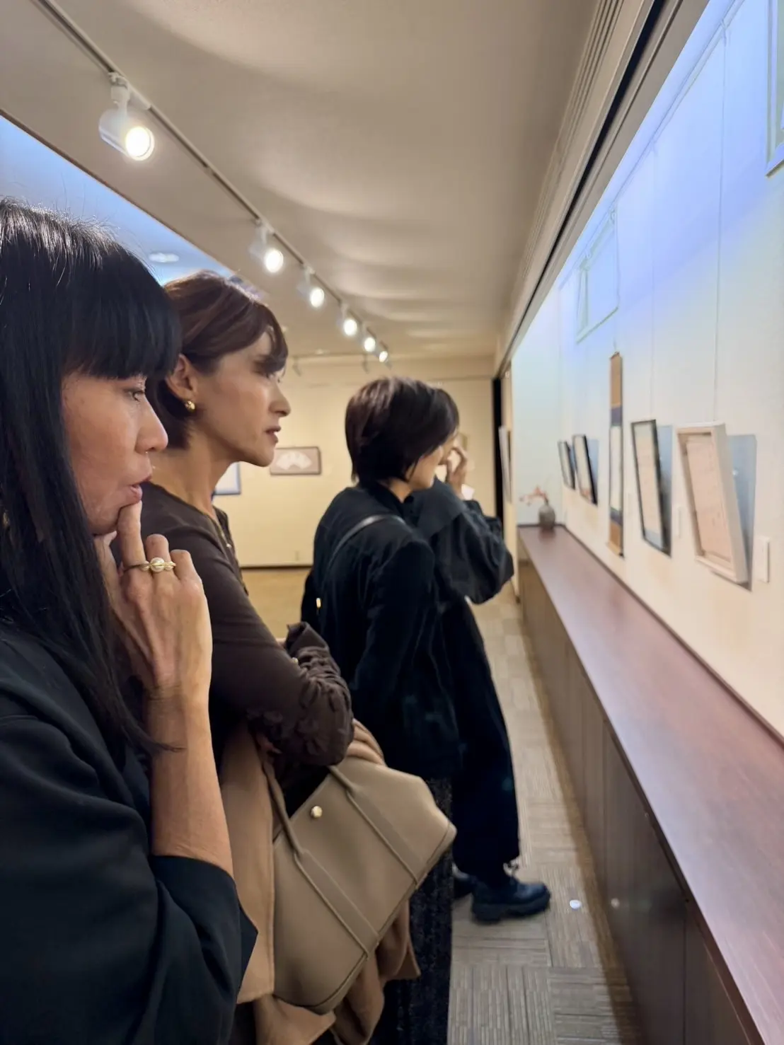 ZARAのワンピースで芸術の秋を満喫！「書道」と「いけばな」から感じる日本の美_1_3