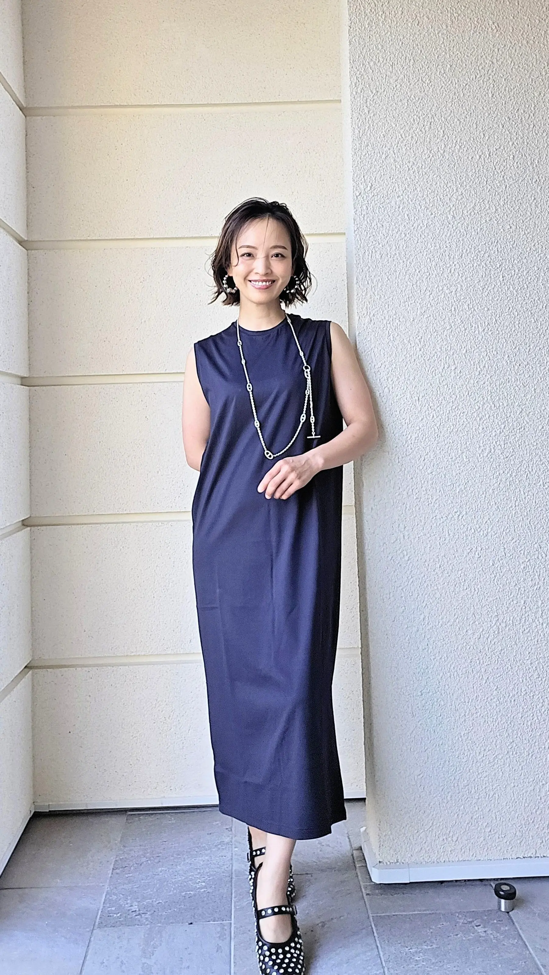 だた着るだけじゃつまらない！ロングワンピースを小物とヘアスタイルで着回し3コーデ_1_5