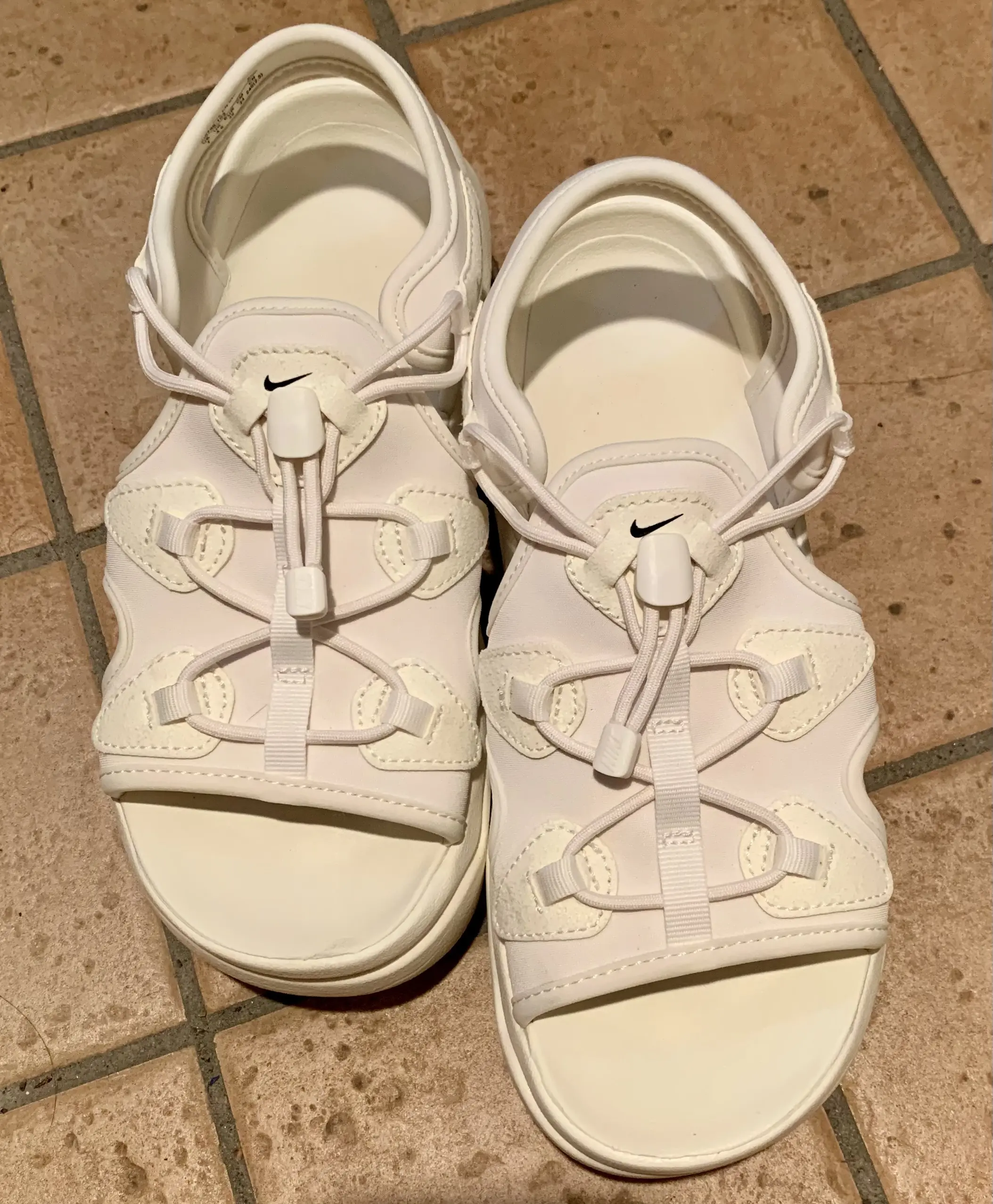 「NIKE」ココサンダル買っちゃいました👟_1_1