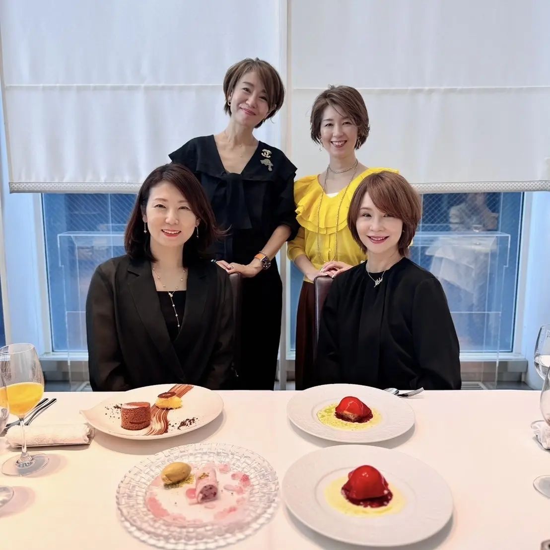 初めましての銀座ランチは太陽色のニットで_1_1