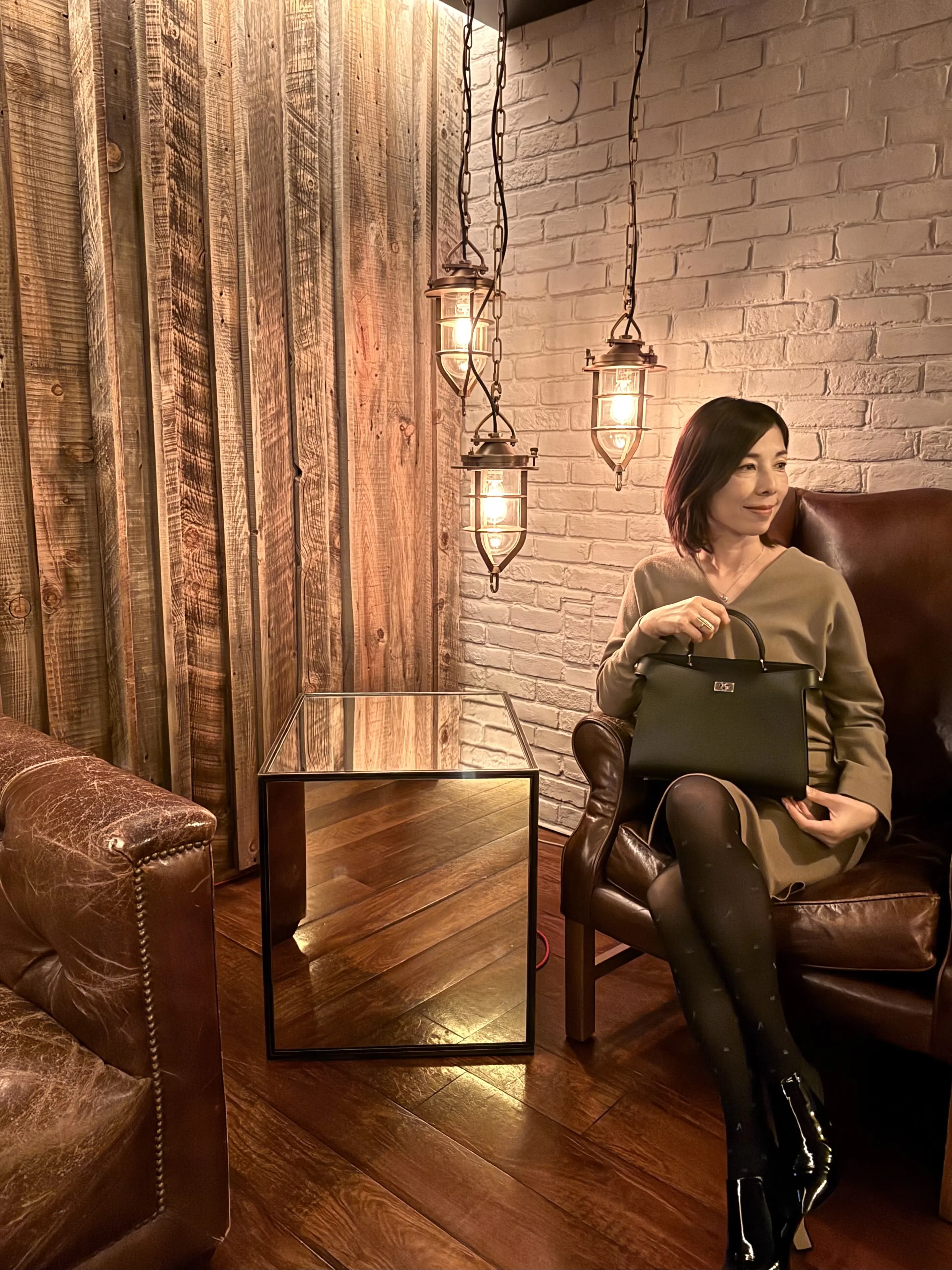 カーキ＆ブラックで青山デート_1_3-1