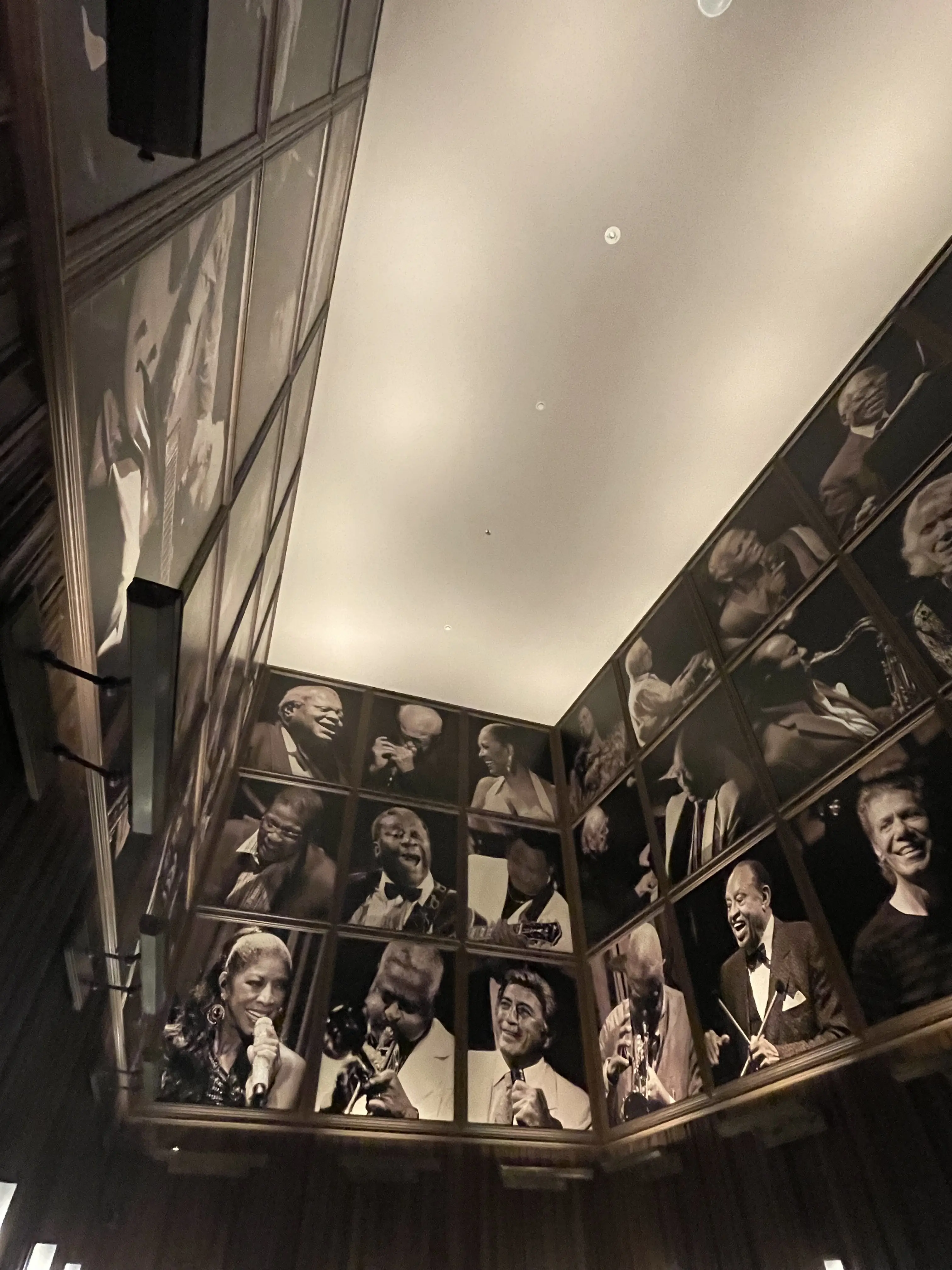 カーキ＆ブラックで青山デート_1_2-2