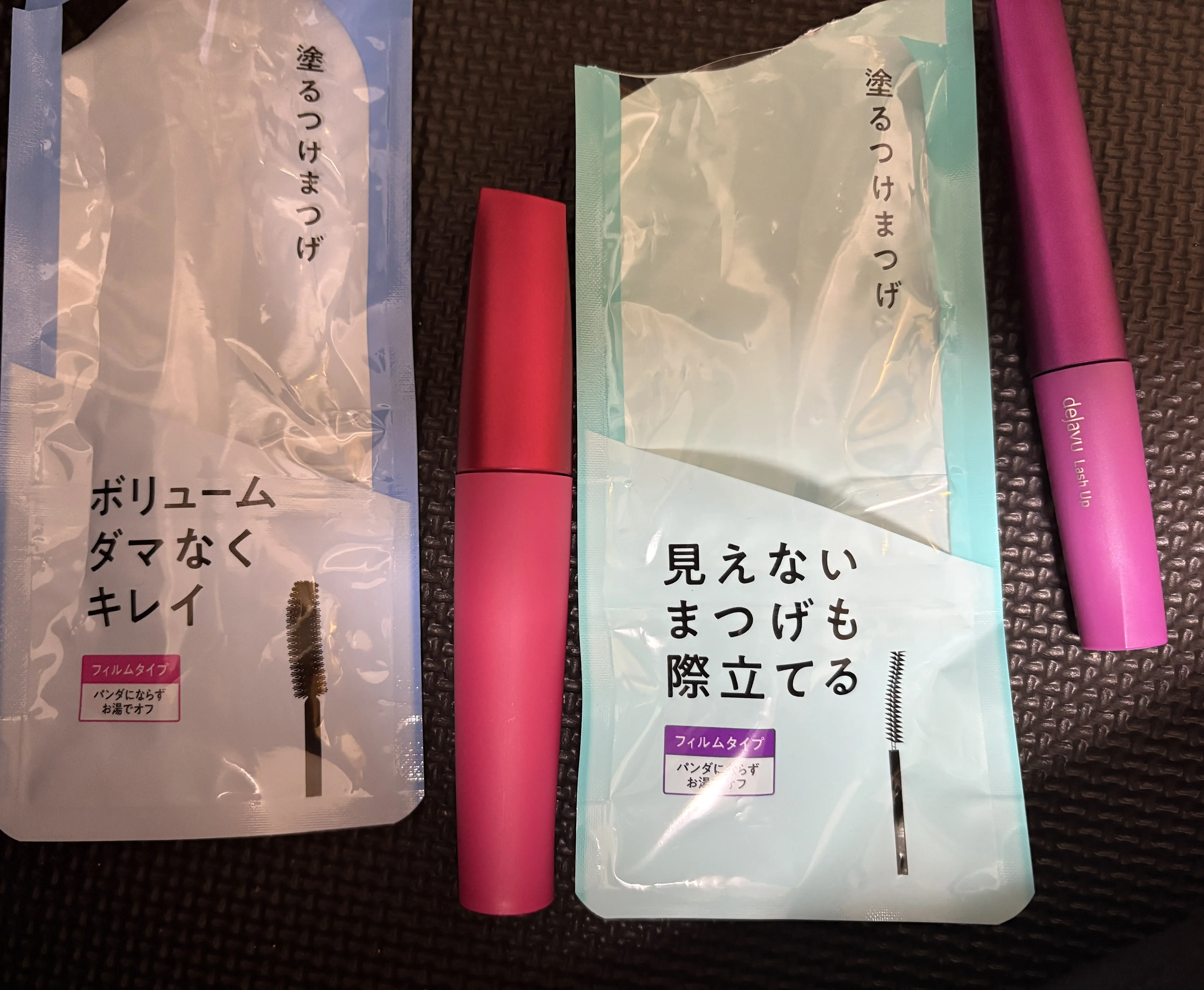 大人ショートに映えるまつげ。髪と目元でつくる、私らしい“軽やかさ”_1_7