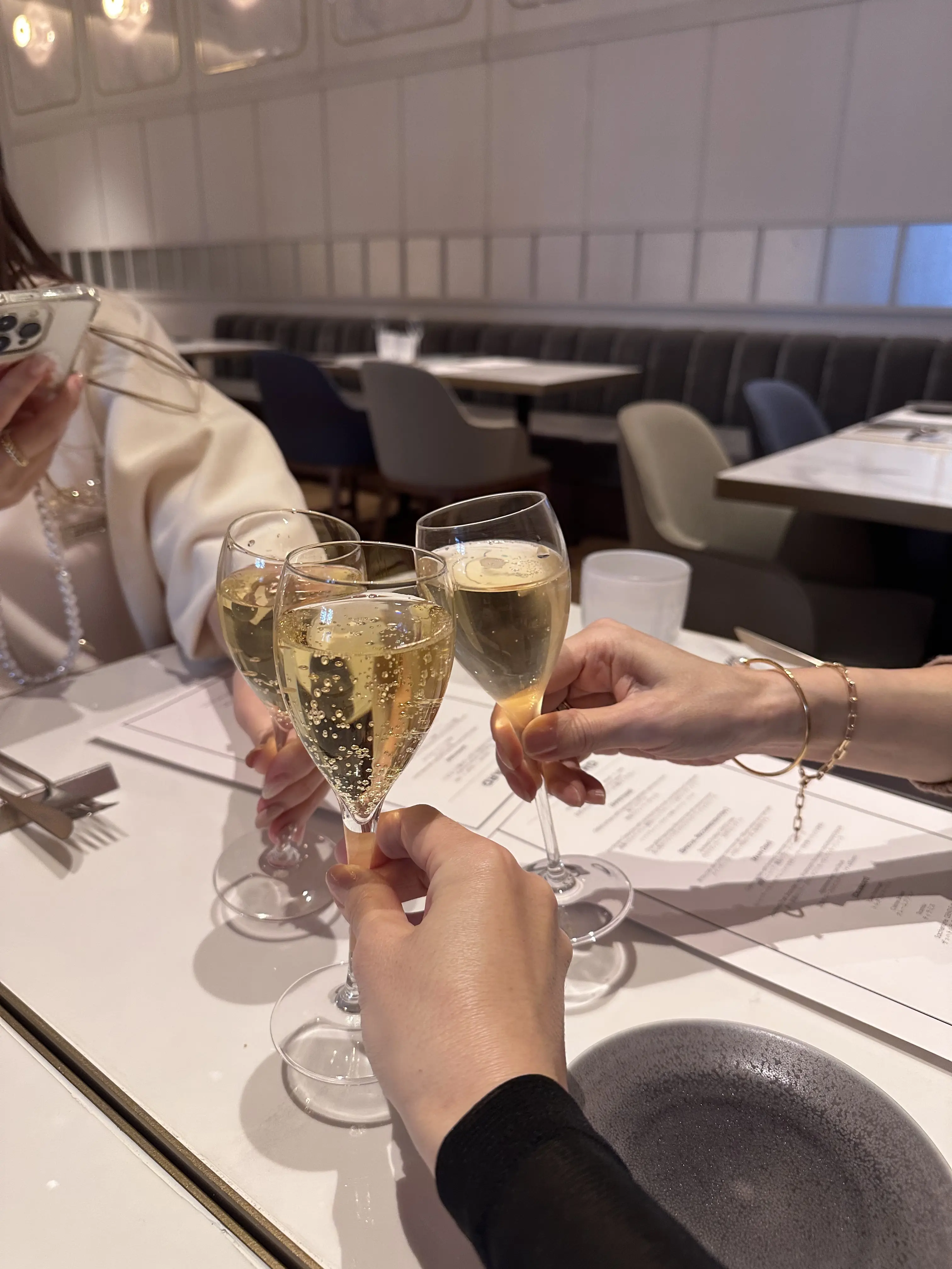 おしゃれなお店でランチ_1_5