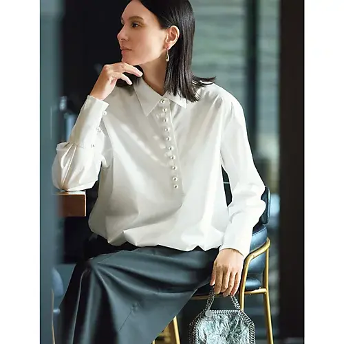 CINOH×eclat 【別注】パールボタンシャツ ¥48,400