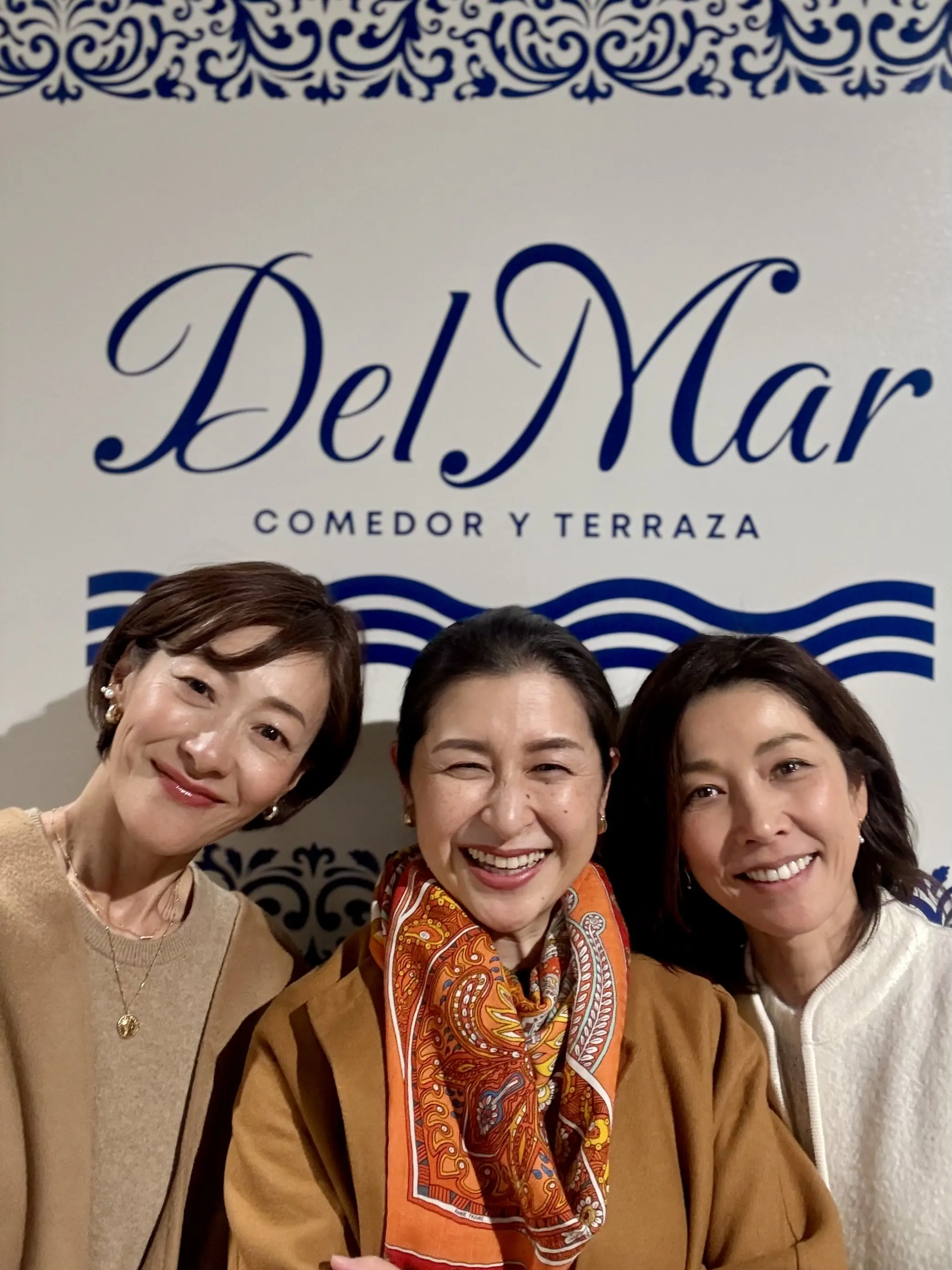 大人の「ピンク×キャメル」コーデ！華組メンバーと楽しむ横浜「Del Mar」ランチ_1_16