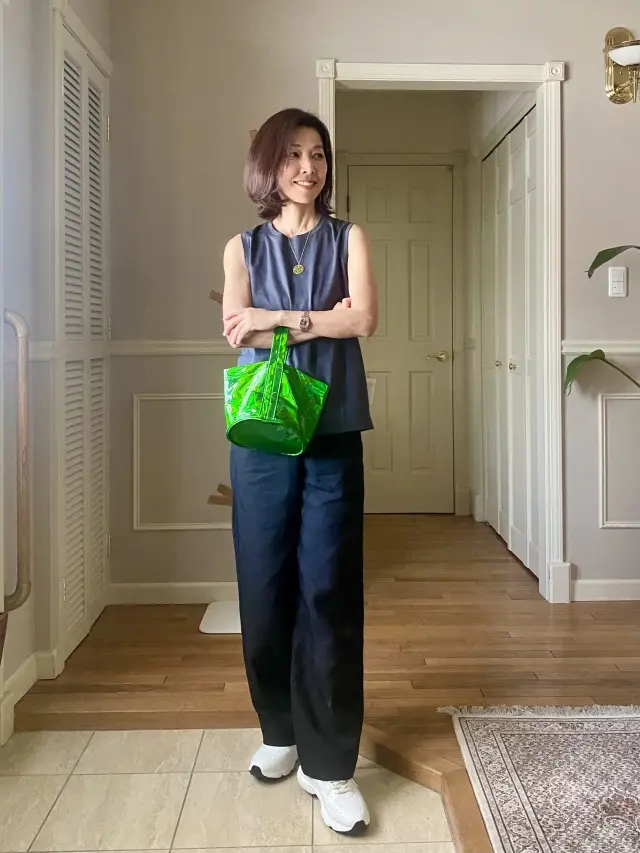 綺麗めカジュアルなタンクトップコーデ_1_3