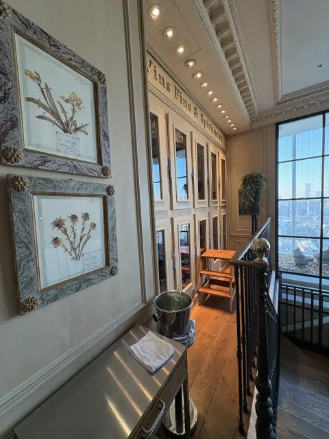 ソワレ・ドゥ・エクラへ向かう、特別な一日のはじまり_1_4