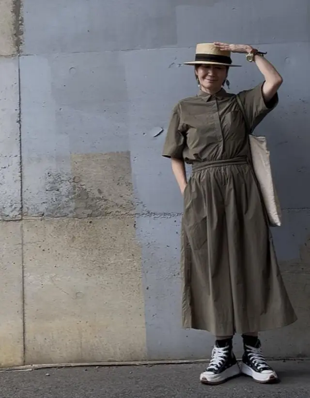 街にもリゾートにも。本当に使えるUNIQLOセットアップ | チームJマダム