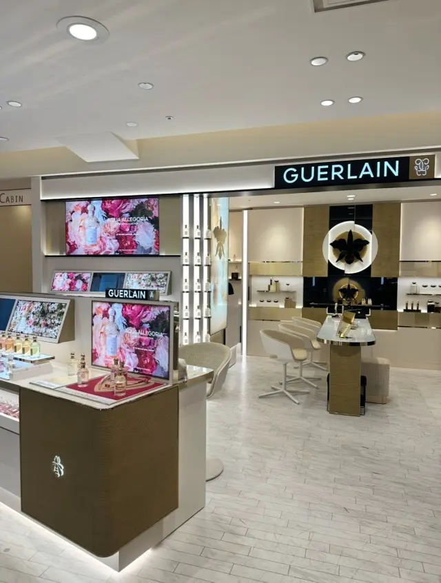 「GUERLAIN」で春メイク体験。_1_2