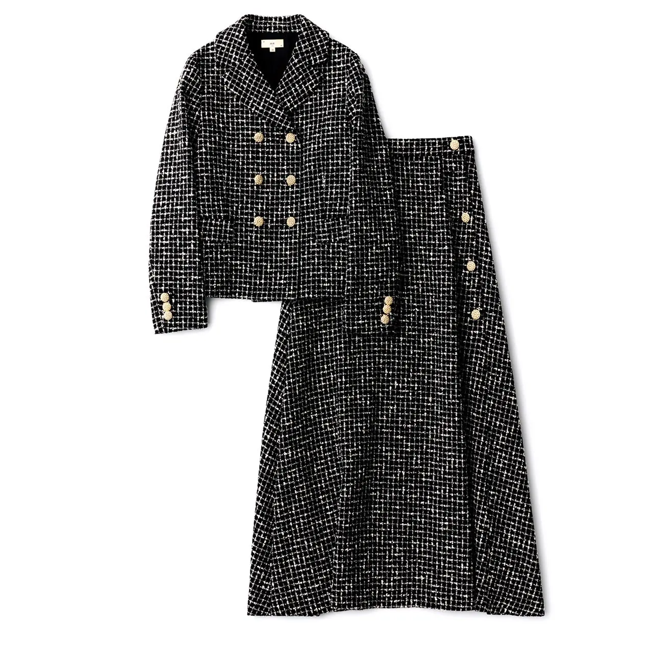 ツイードのセットアップは 華やぎも品格もパーフェクト