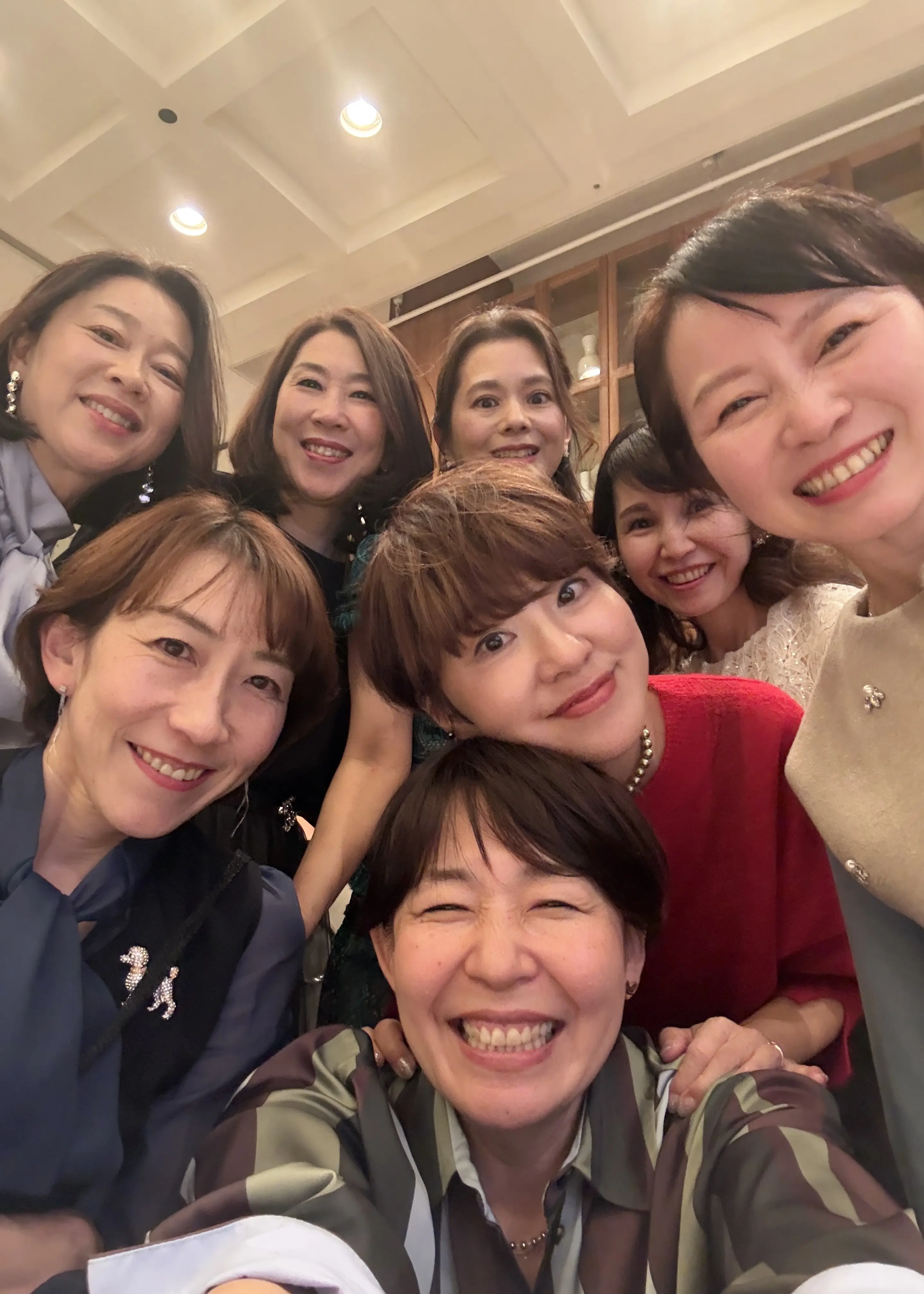 手持ちのアイテムをドレスアップ してパーティへ♪_1_8-1