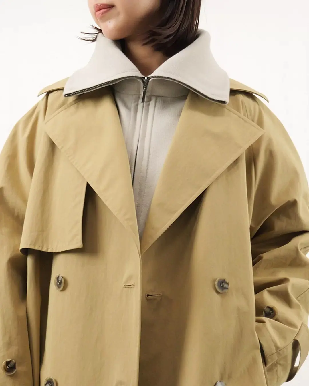 冬から春へ、装いをつなぐ「ビッグカラーニットブルゾン」【E by eclat・50代ファッション】_1_6