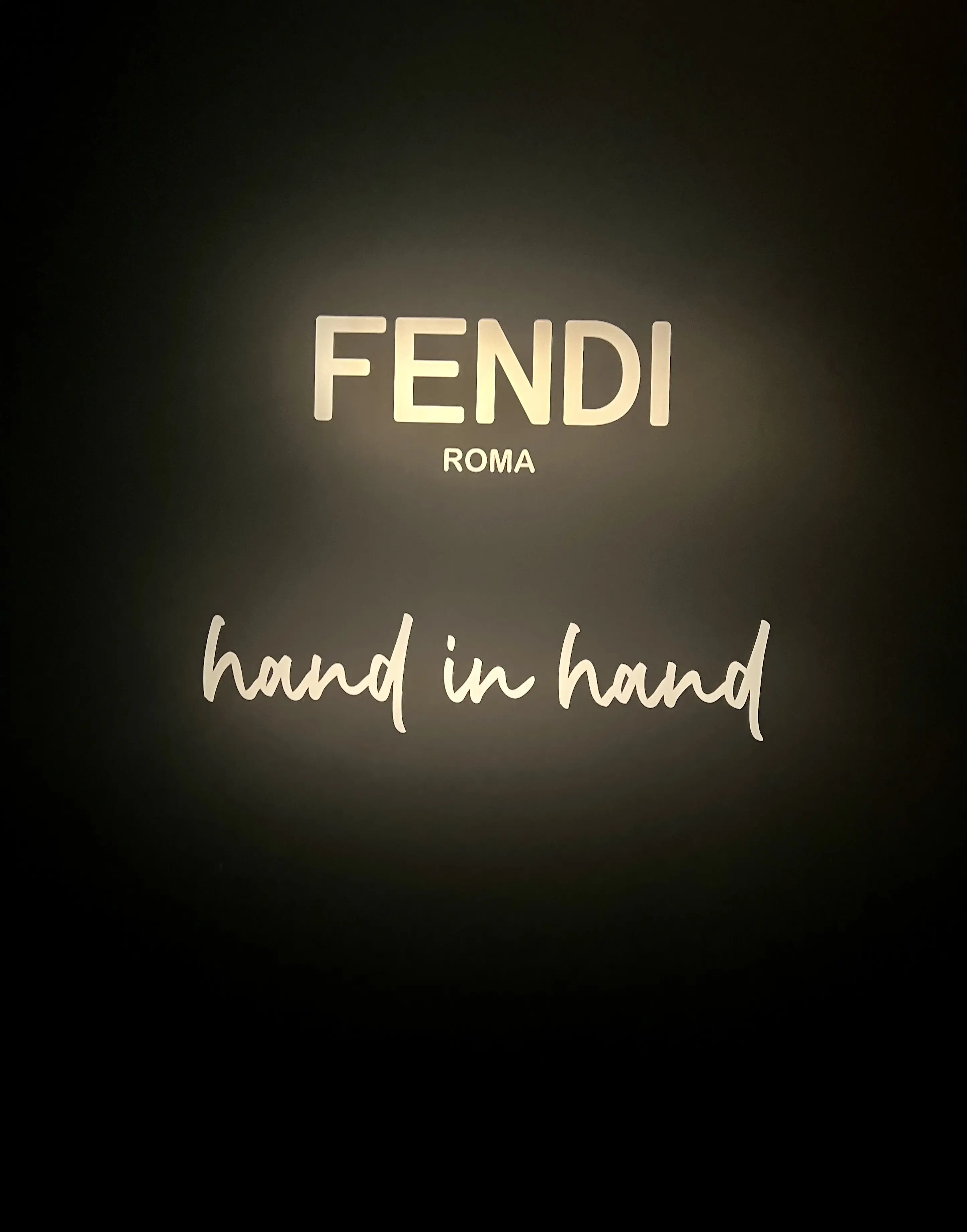 FENDI エキシビジョン 〜hand in hand〜_1_1