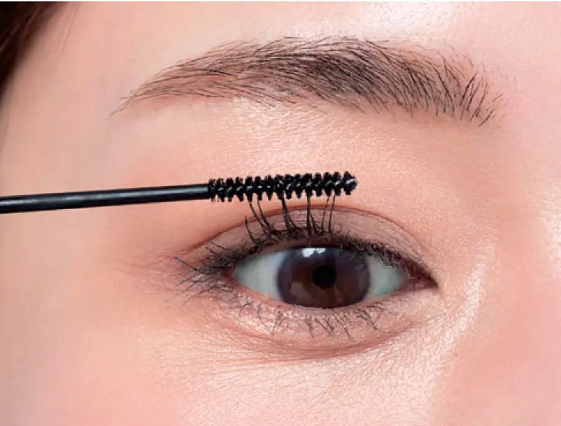 ヘアメイク　広瀬あつこ　縦幅拡大アイメイク　STEP3