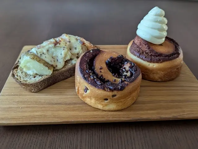 人気のパン屋さん♡「TRUFFLE Bakery」北海道ボールパークＦビレッジ店へ_1_11