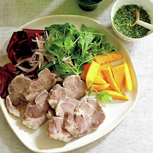 ゆで豚肉香菜とナンプラーのソース