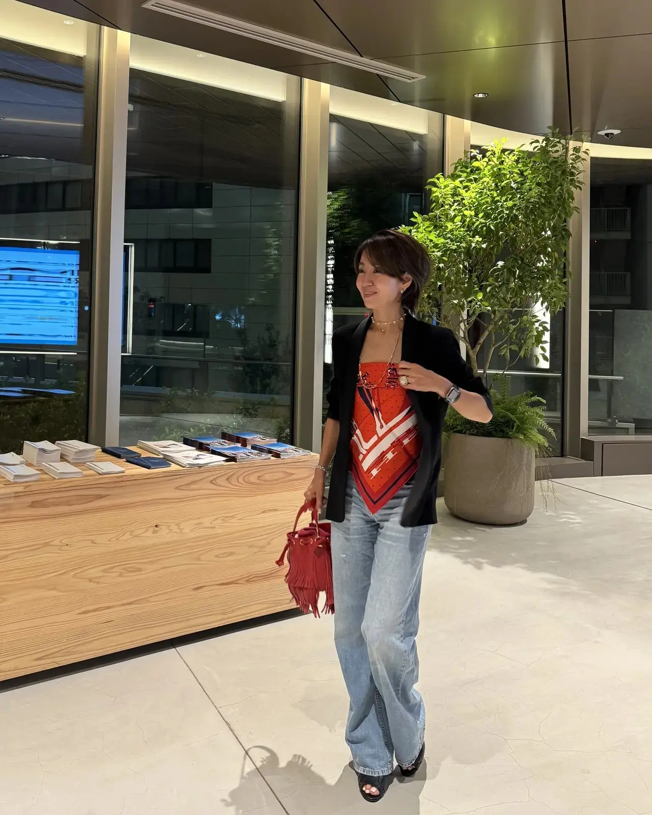 【おしゃれな50代のZARAコーデ】秋のおしゃれに絶対使える！デニムやスニーカーなど人気アイテムコーデ_1_1