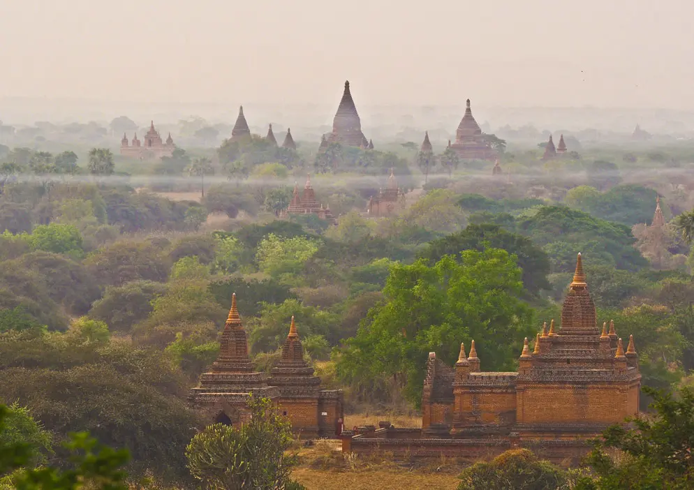 &lt;ミャンマーの旅&gt;見晴るかす三千基のパゴダ、バガン王朝の栄枯盛衰（バガン①）_1_1