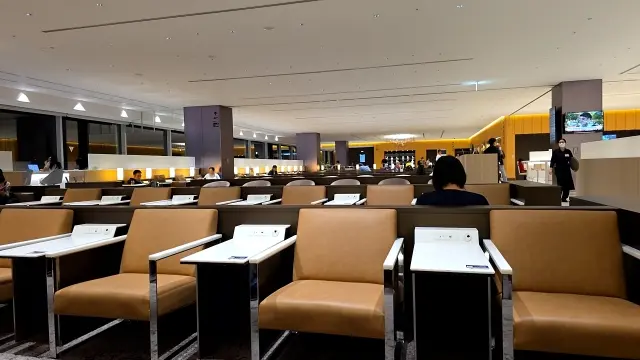 ラウンジと機内食など_1_1