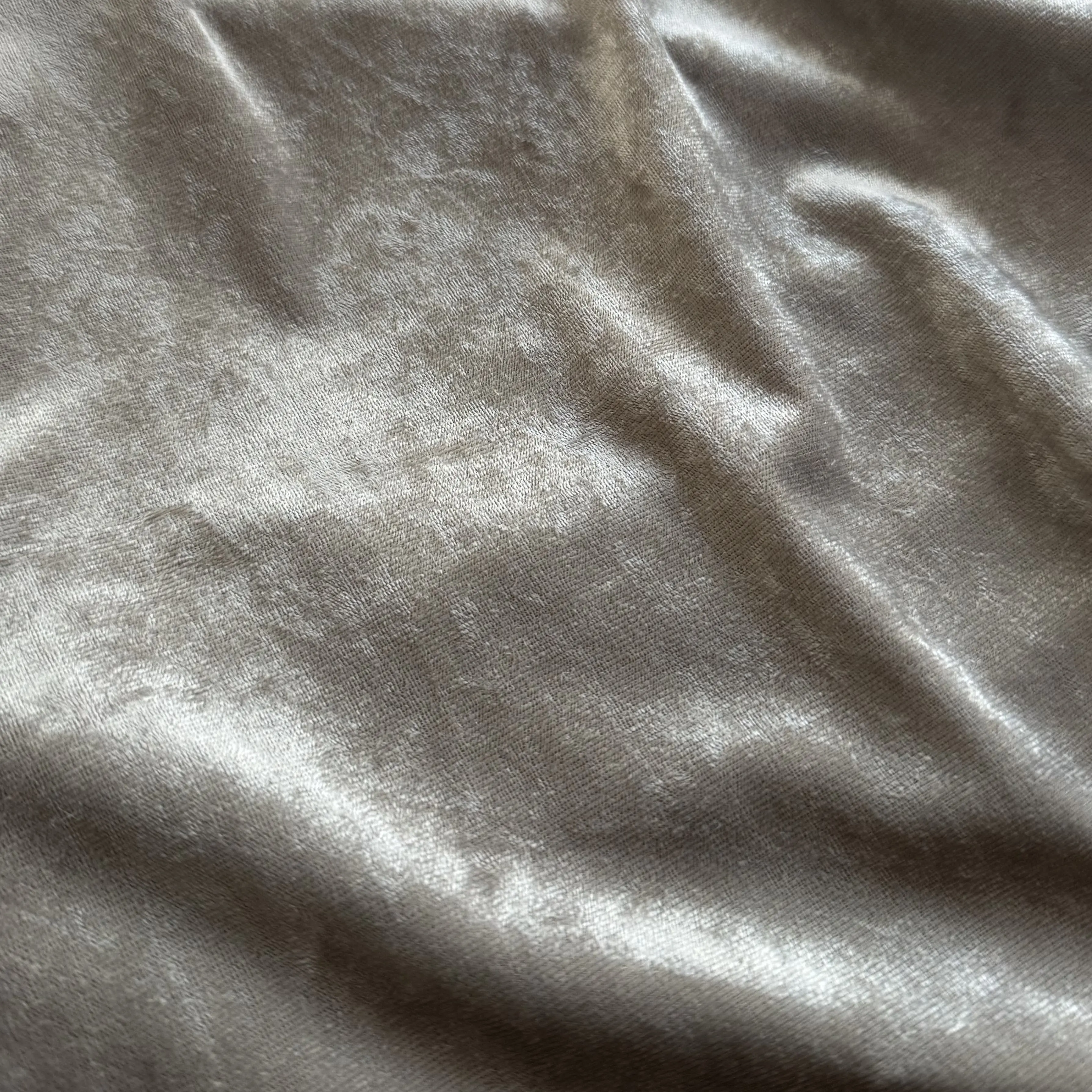 “ラクなのに上品”を叶えるベロアパンツ着回し5選_1_9