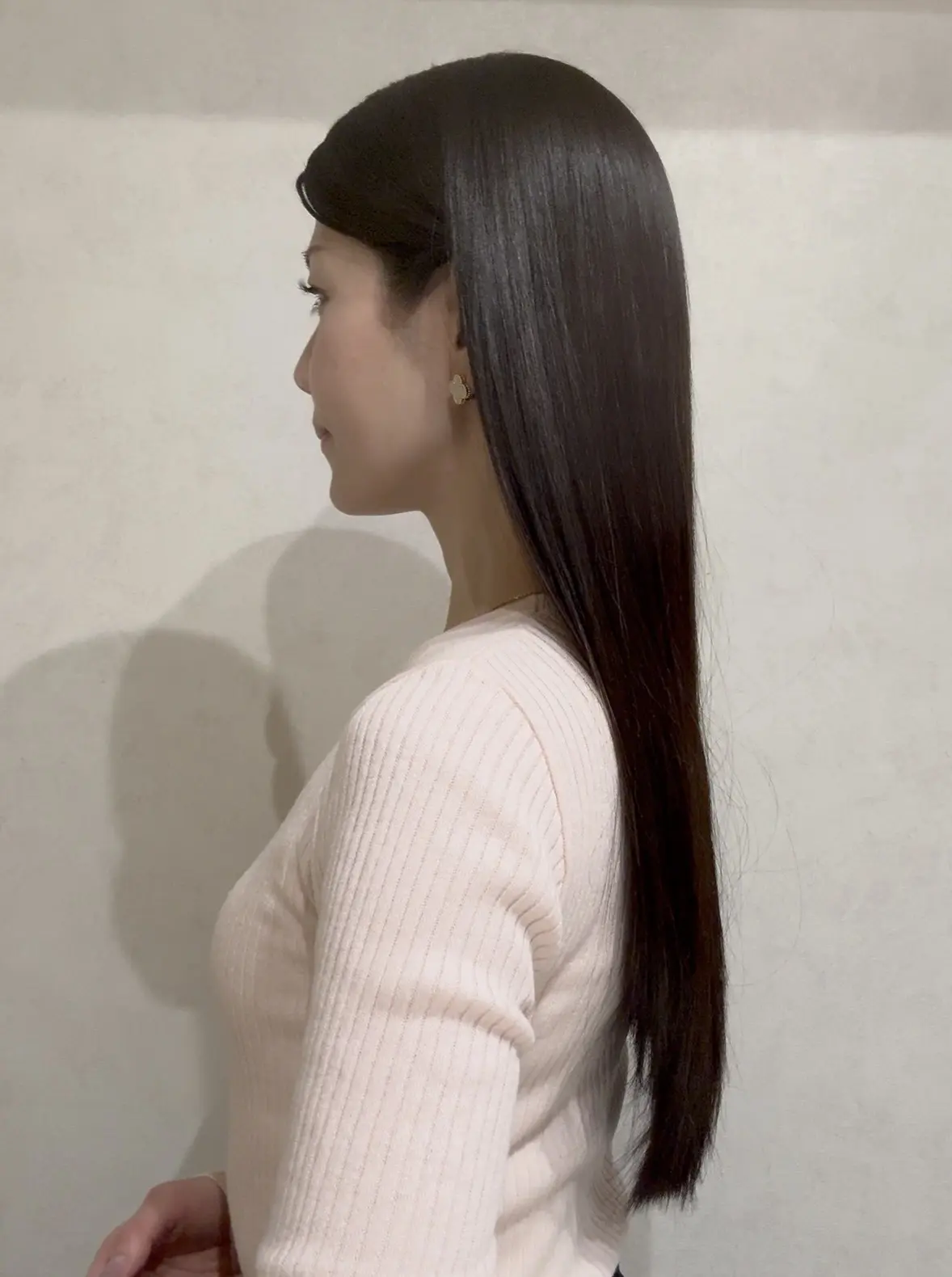 年齢を重ねても、ロングヘアを続けている理由_1_2