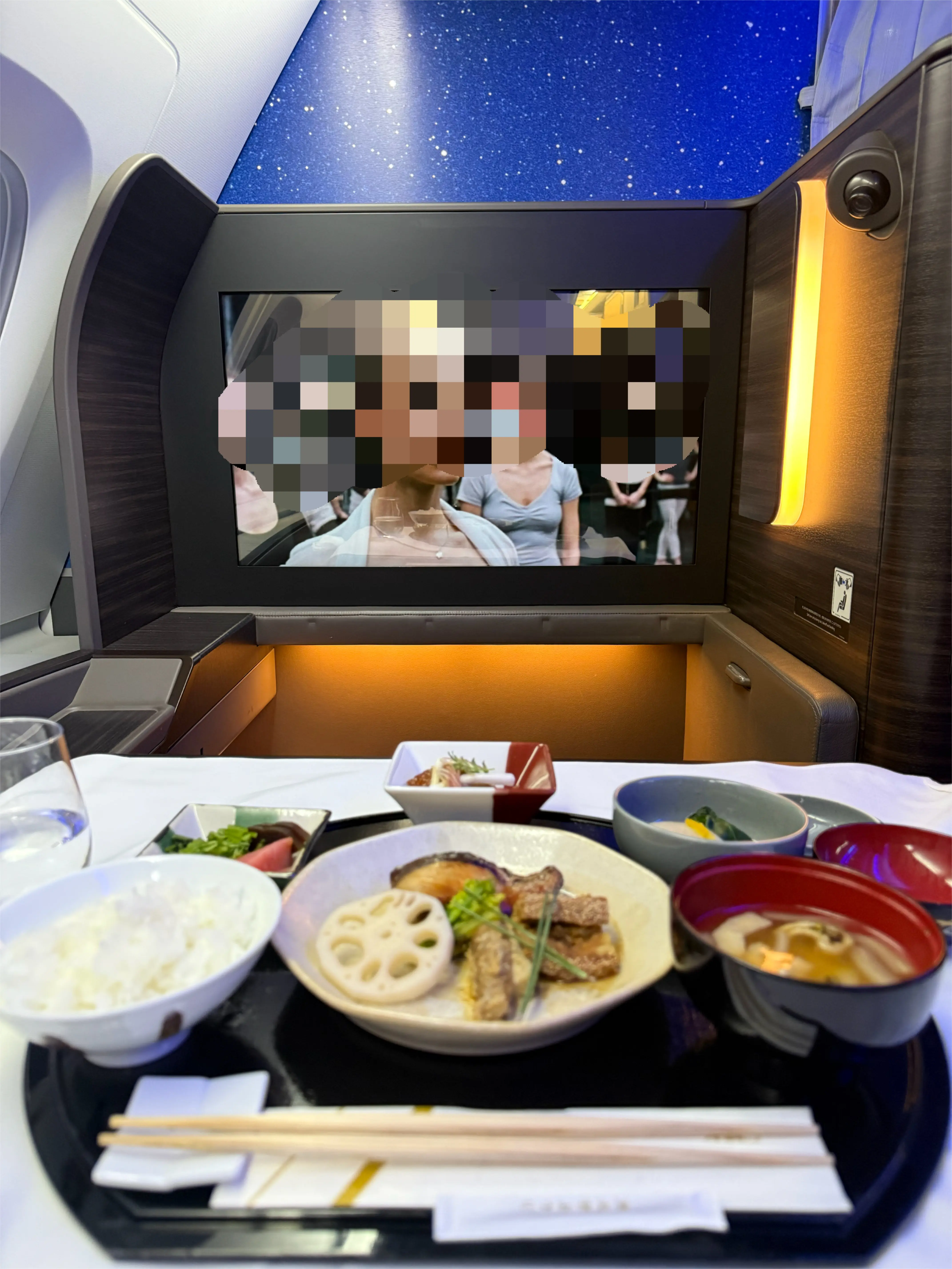 長時間フライトを味方にする、 私の機内美容ルーティン♪_1_5