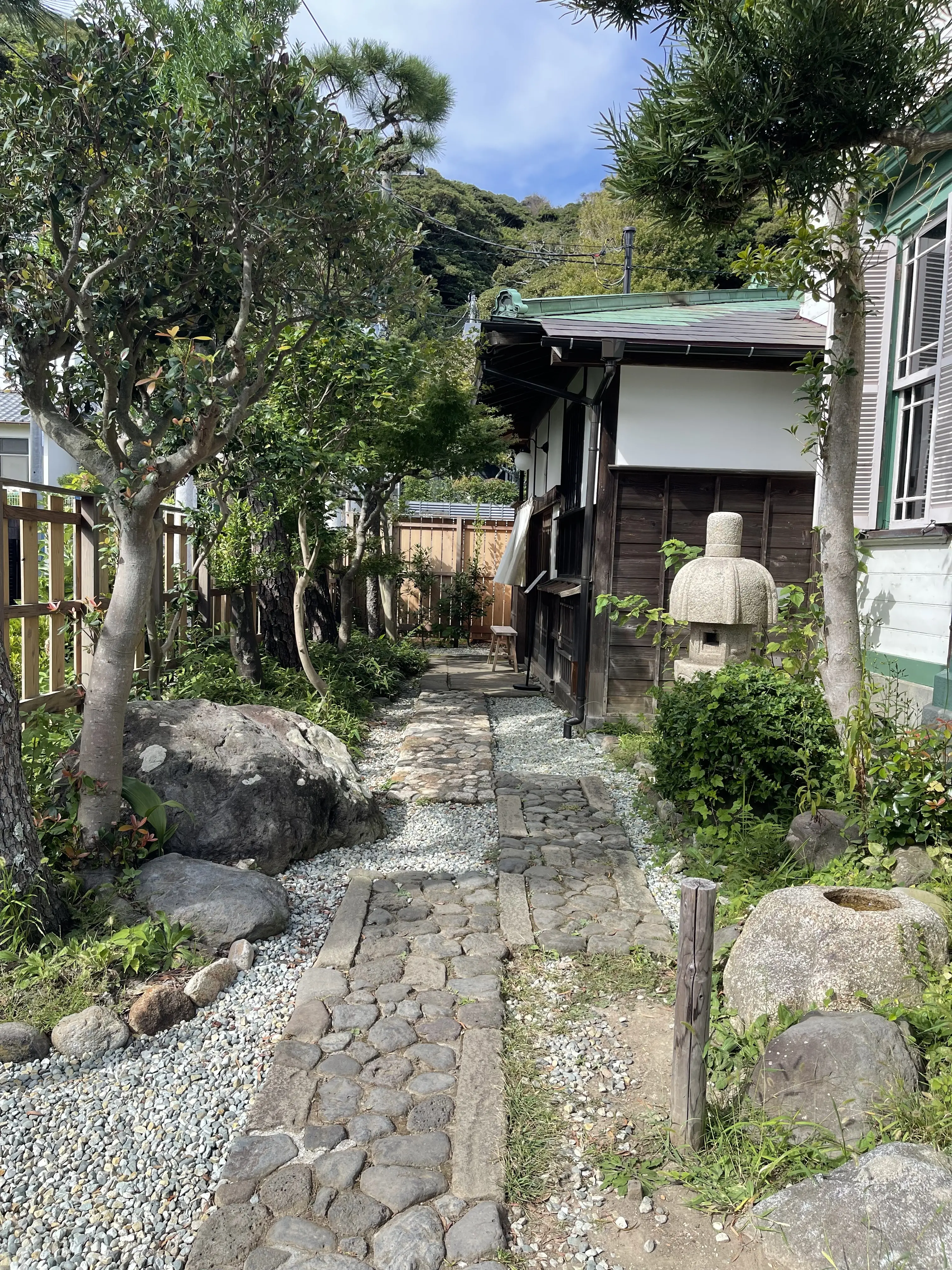 秋の鎌倉散策🍂旧加賀邸で頂く蕎麦会席と昭和レトロなカフェ_1_2