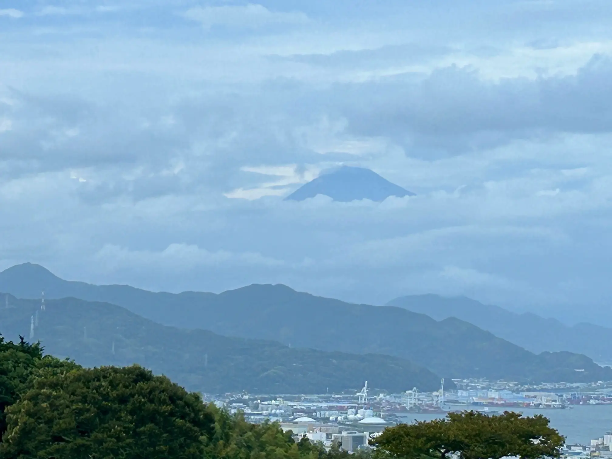 日本平ホテルからの富士山