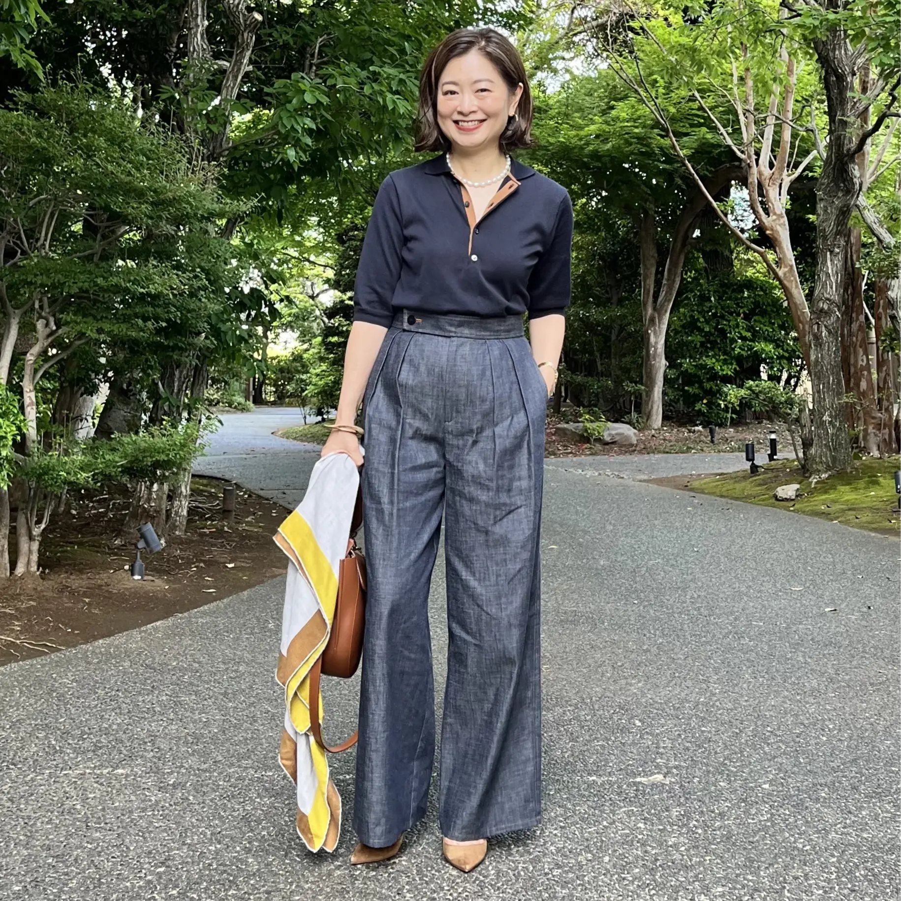 【人気ファッションエディター三尋木奈保さんに質問！】50代が夏のデニムを素敵に穿きこなすには？