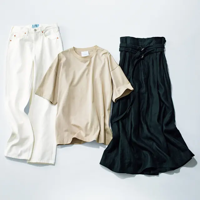 この春の新・定番色「白デニム」「ベージュTシャツ」「黒スカート」
