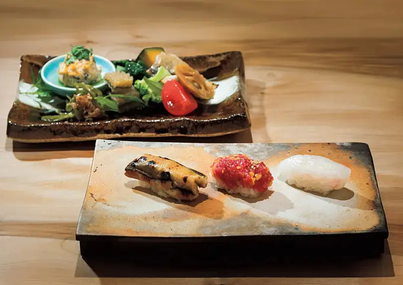 カウンター6席の「みぎわ」はひとり客でも気軽