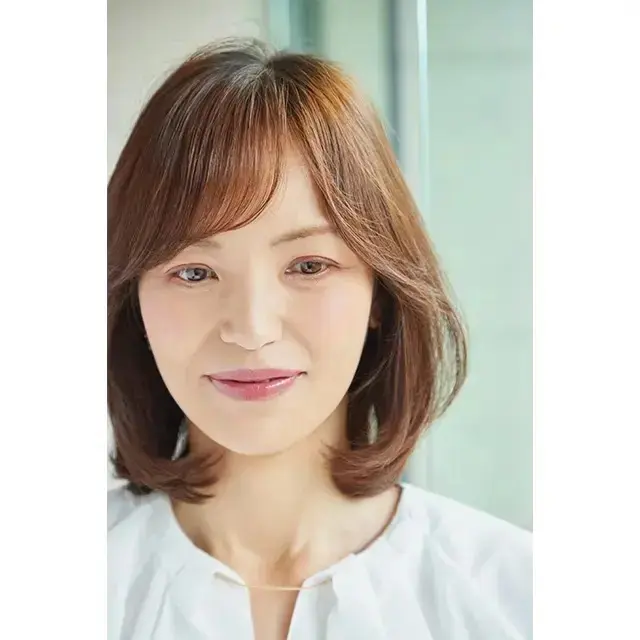 華やかで女らしい「ふんわりボブ」