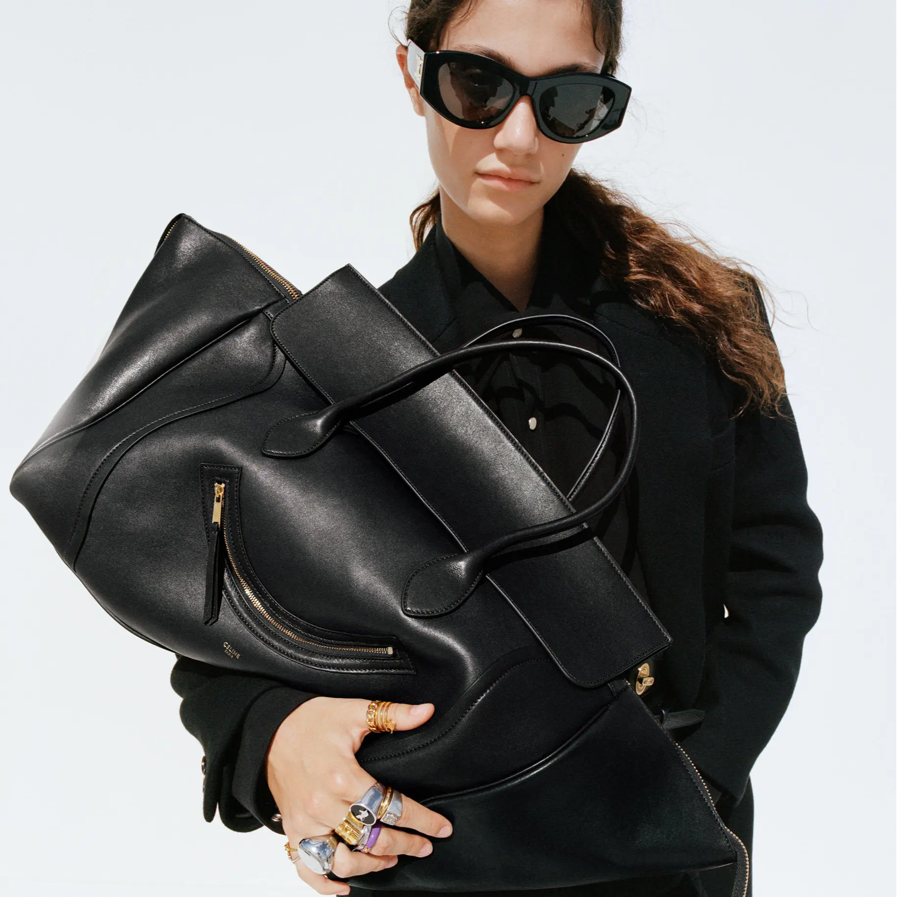 eclat's pick up】新生セリーヌが放つバッグ「ニューラゲージ」が50代