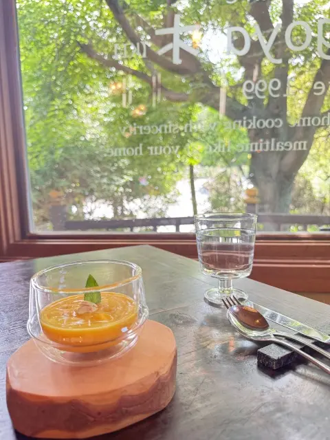 休日ランチは緑に包まれた癒しの空間で体に優しいお料理を_1_6