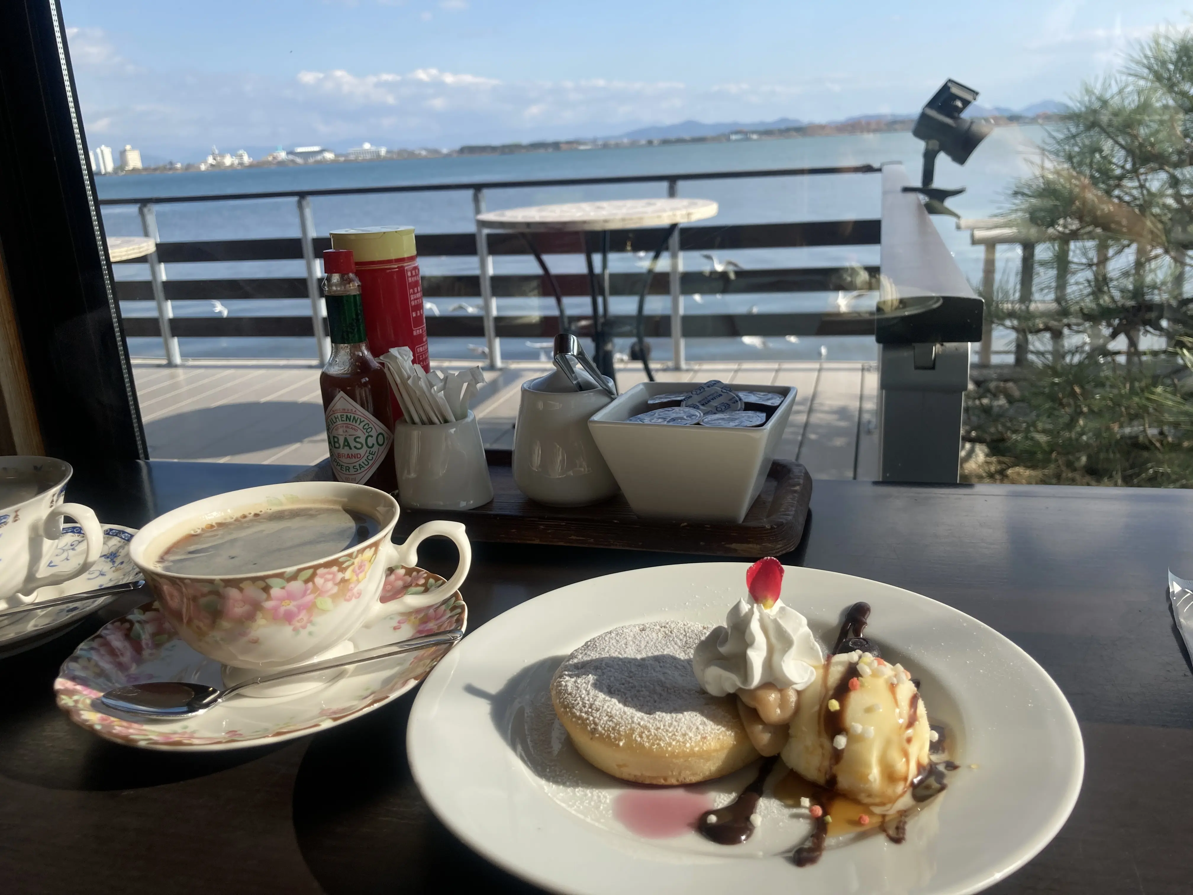 プチ・クリスマス気分を味わいに出かけました。_1_14